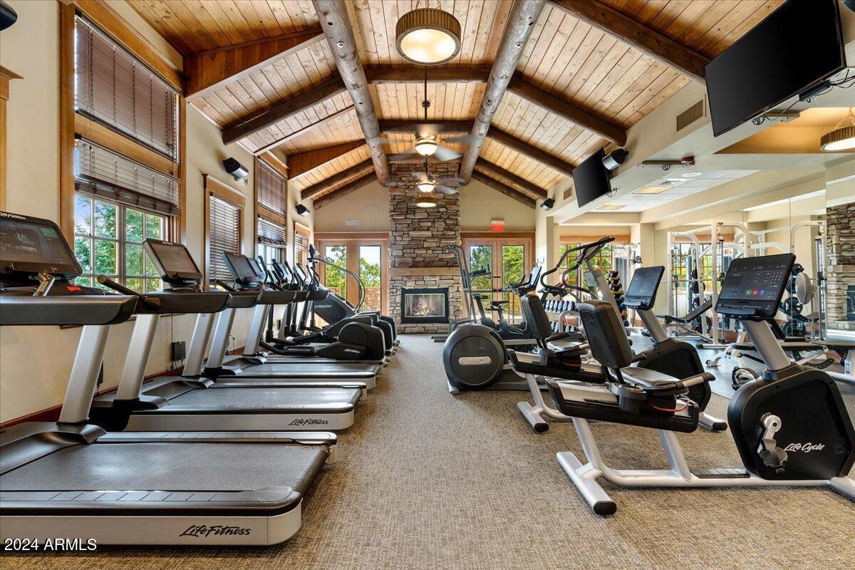 745 CROSSCREEK Drive