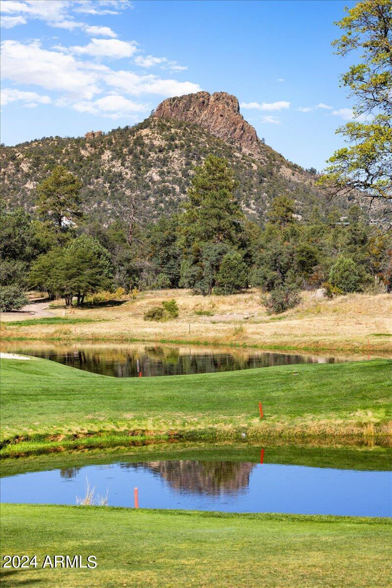 745 CROSSCREEK Drive