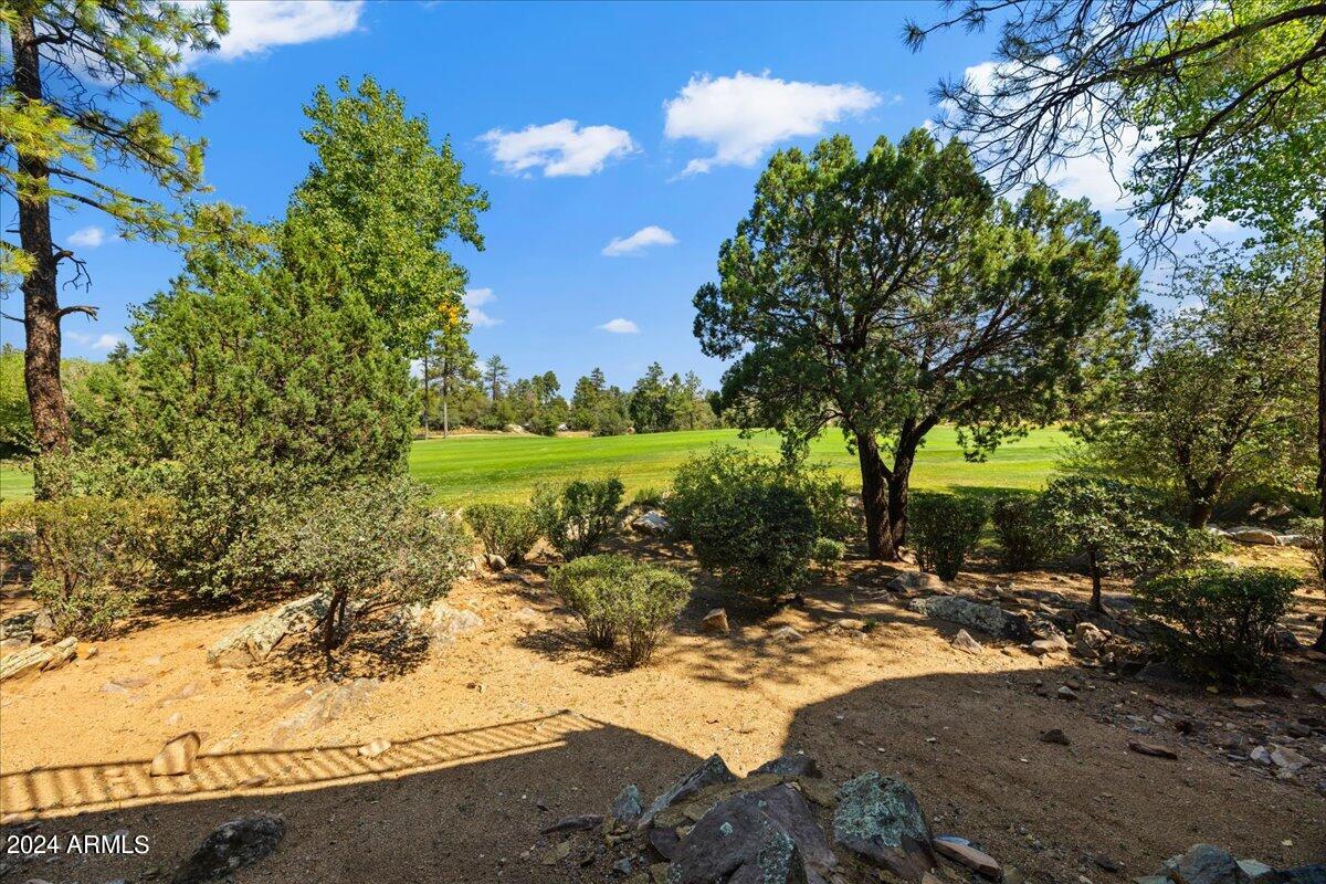 745 CROSSCREEK Drive