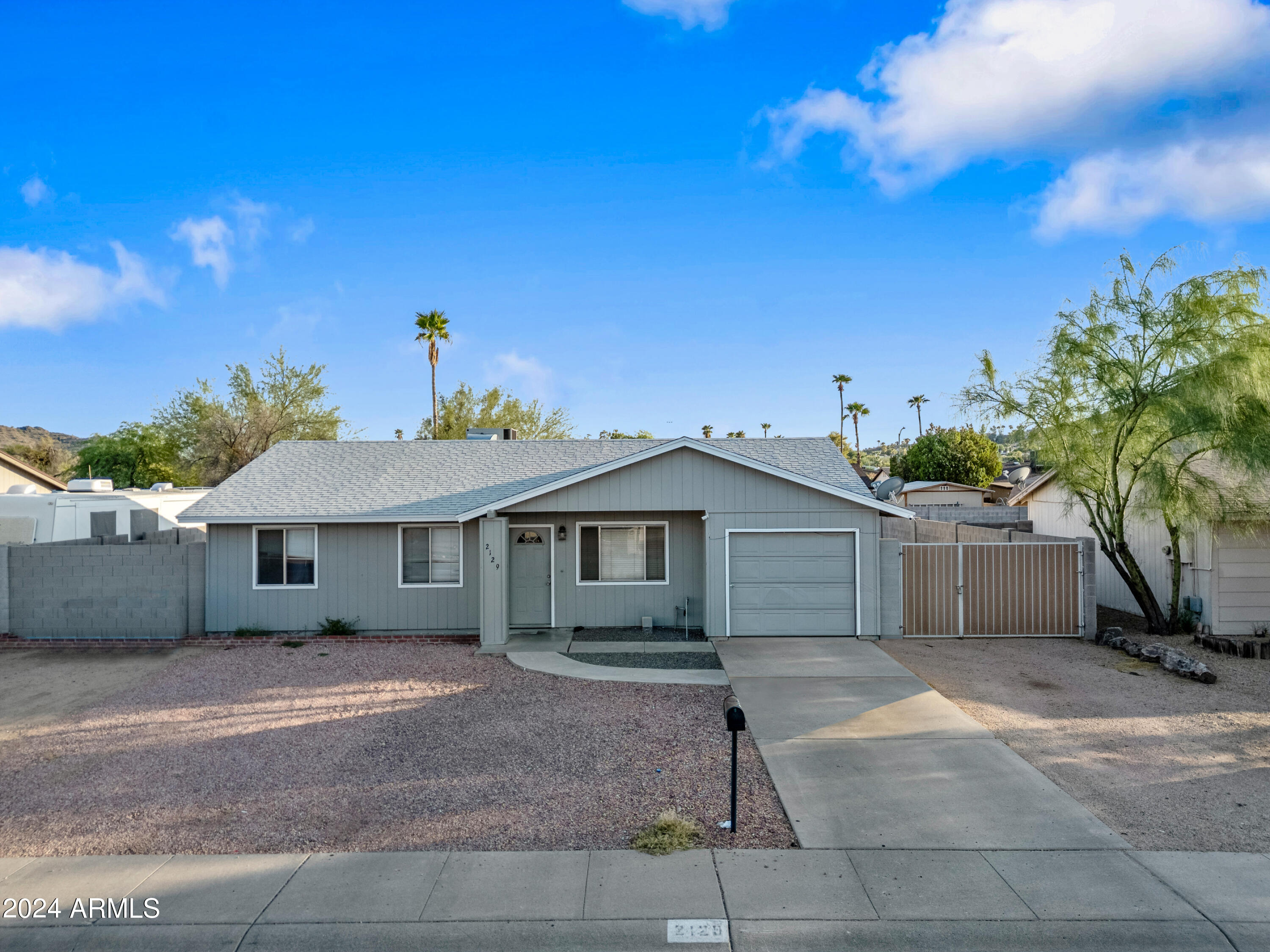 2129 E Marconi Avenue