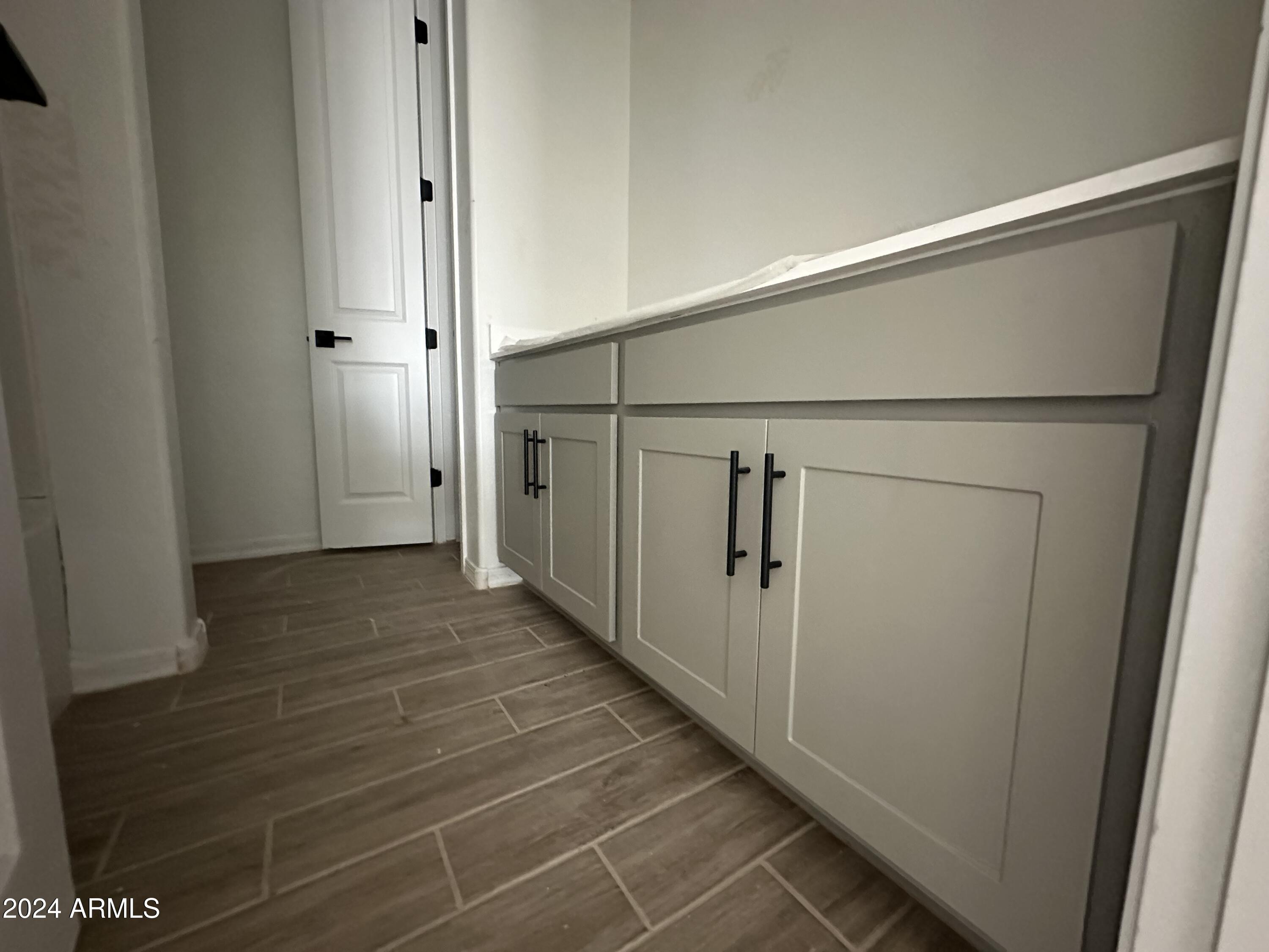 22872 E ROUNDUP Way