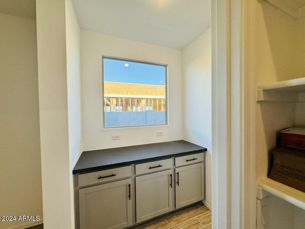 47287 W PECAN WOODS --