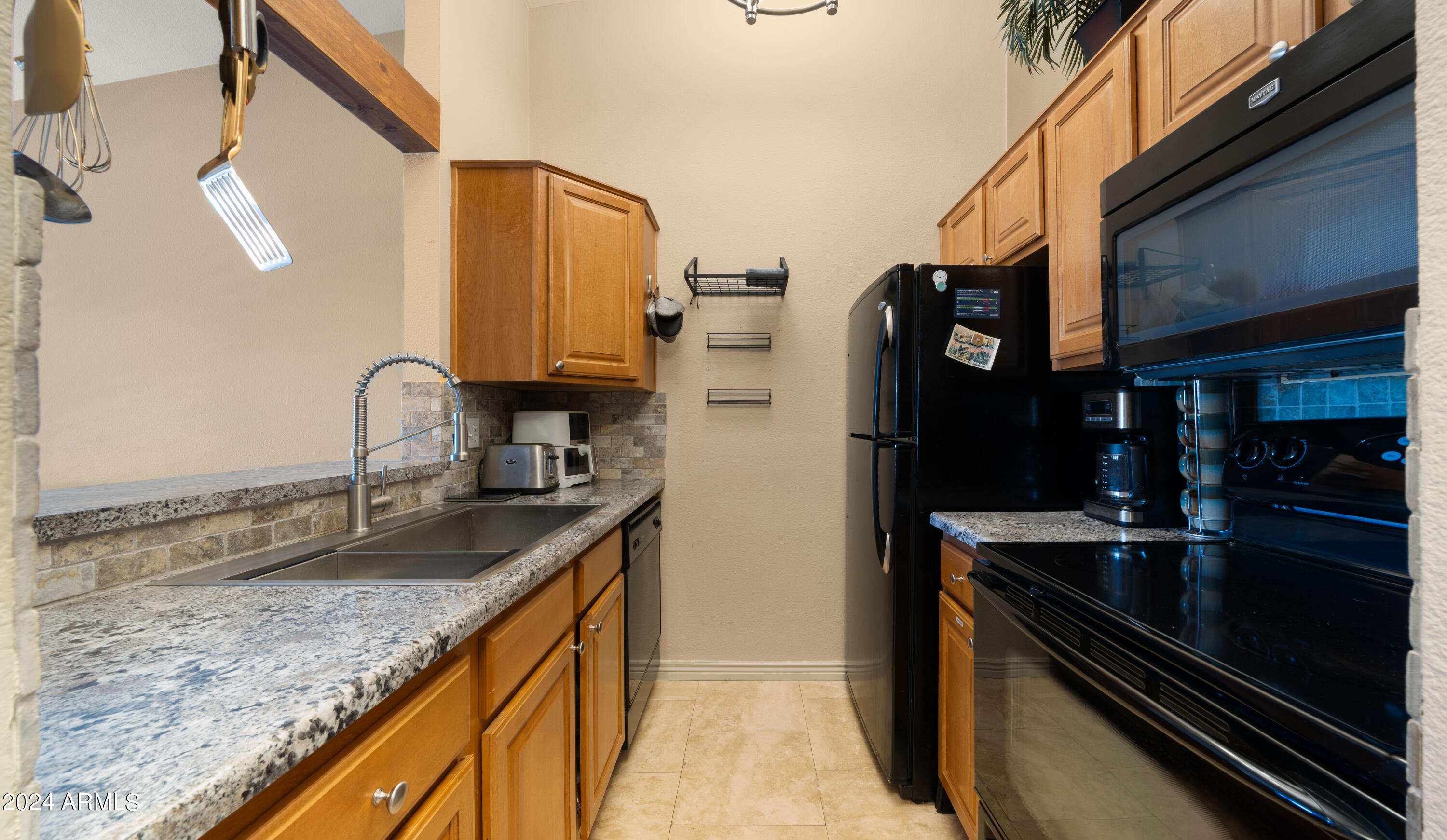 14203 N 19TH Avenue # 2039