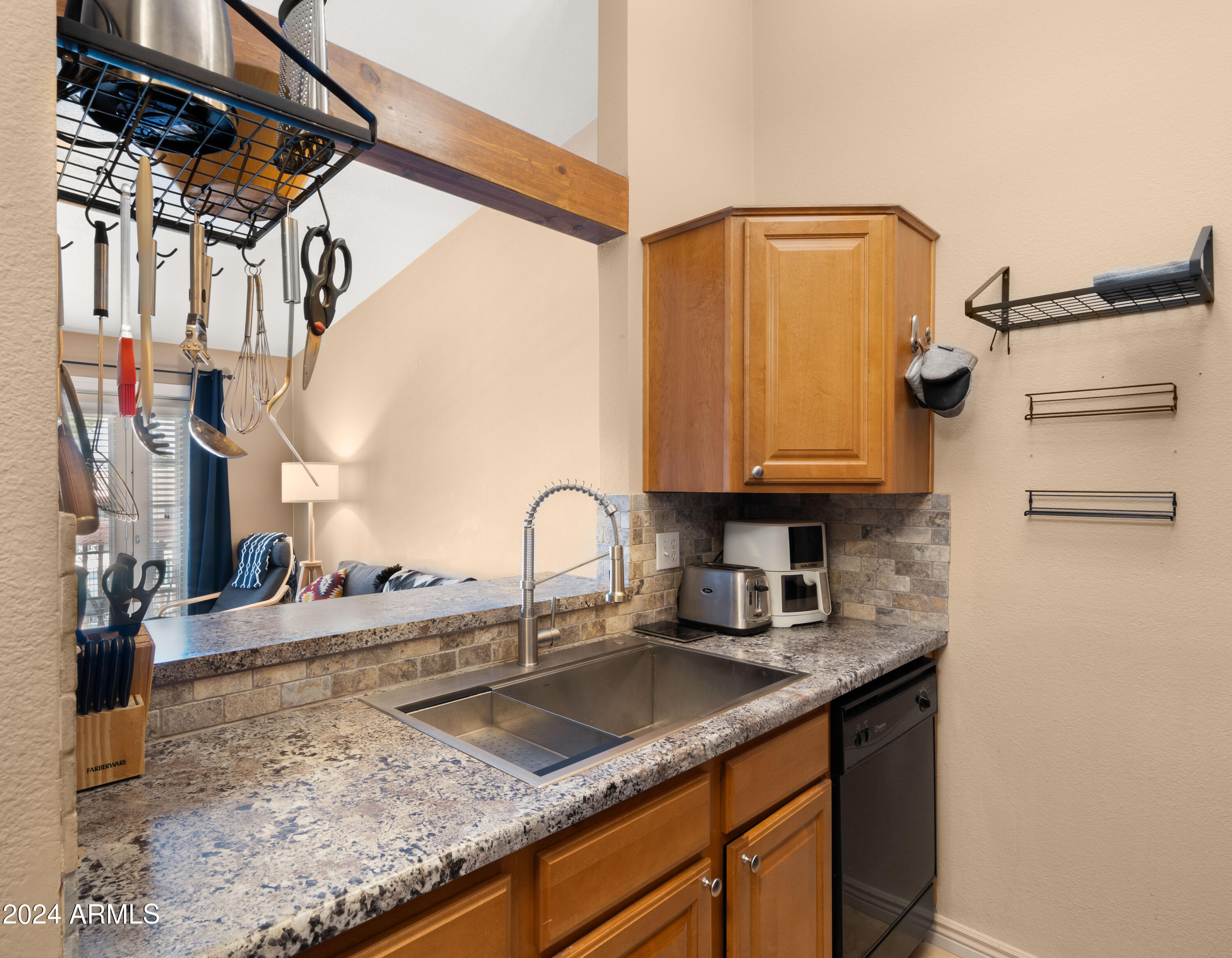 14203 N 19TH Avenue # 2039