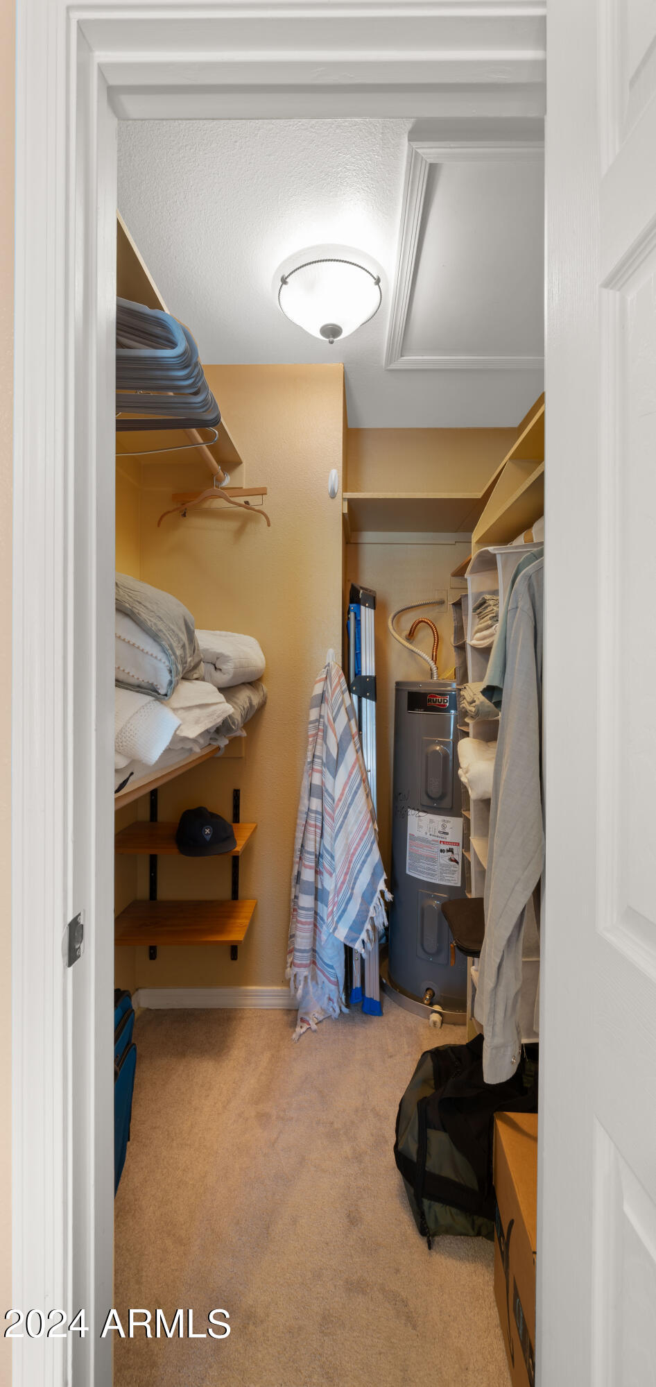 14203 N 19TH Avenue # 2039