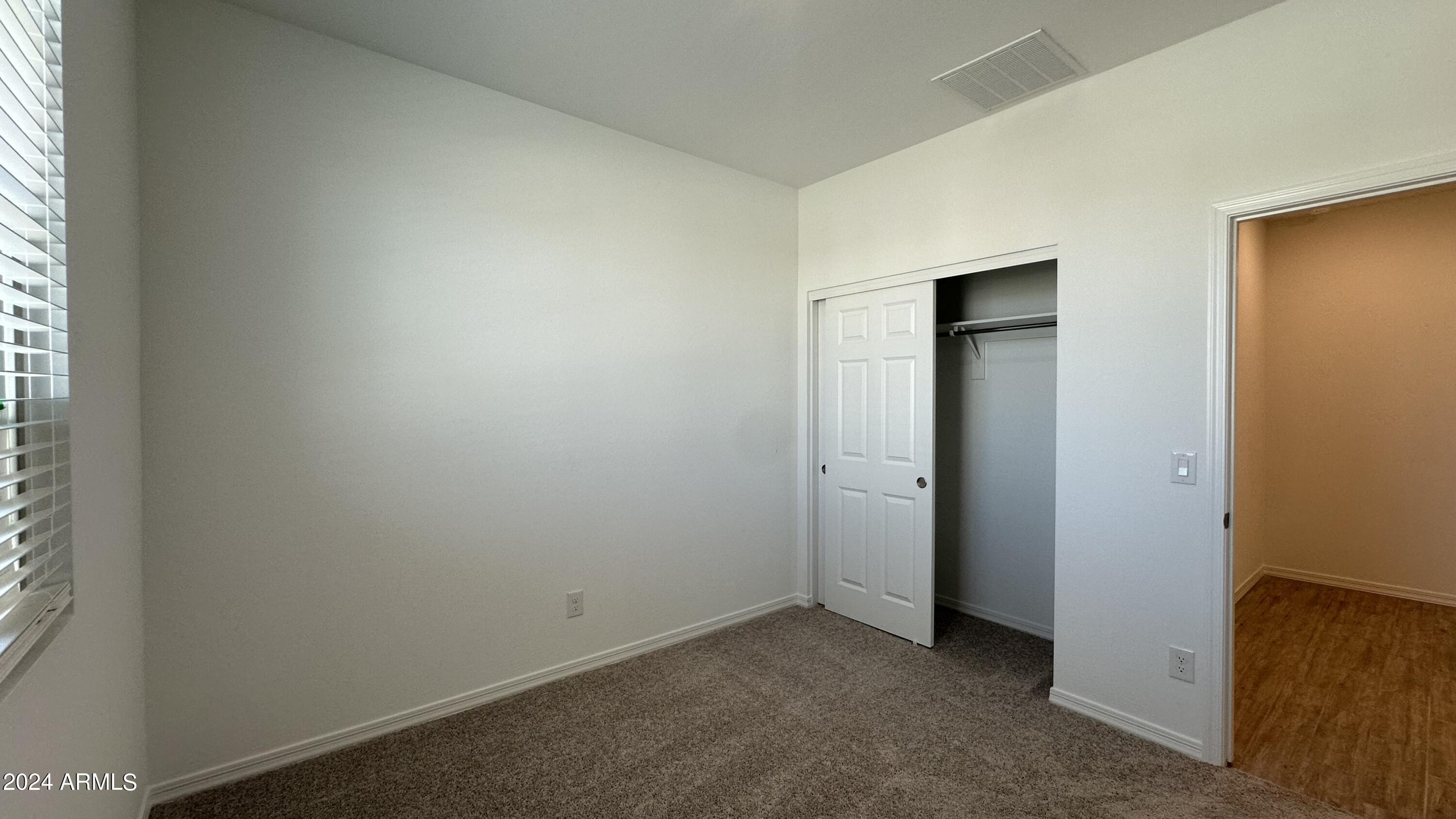 4165 E BRADFORD Avenue