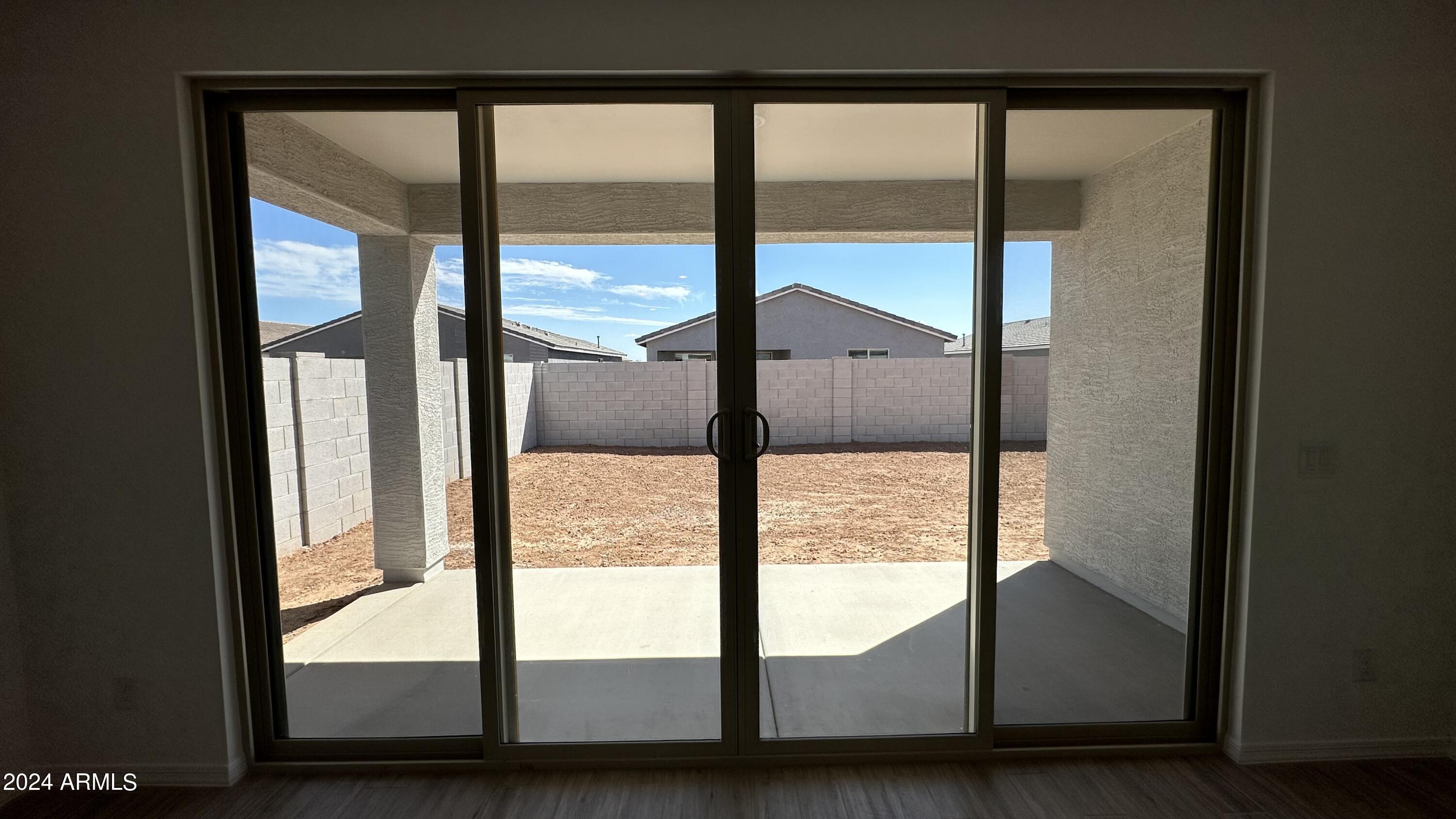 4165 E BRADFORD Avenue