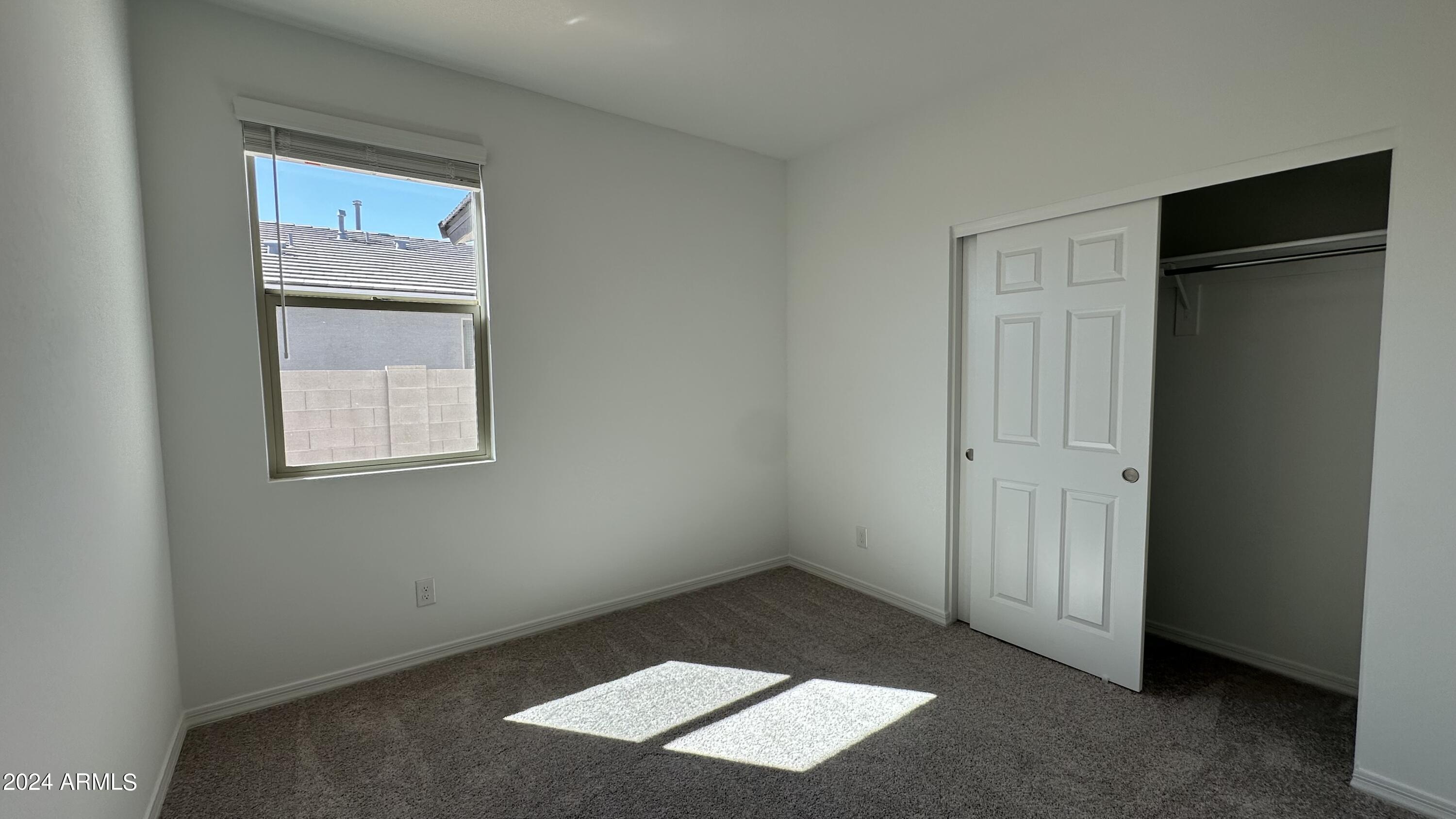 4165 E BRADFORD Avenue