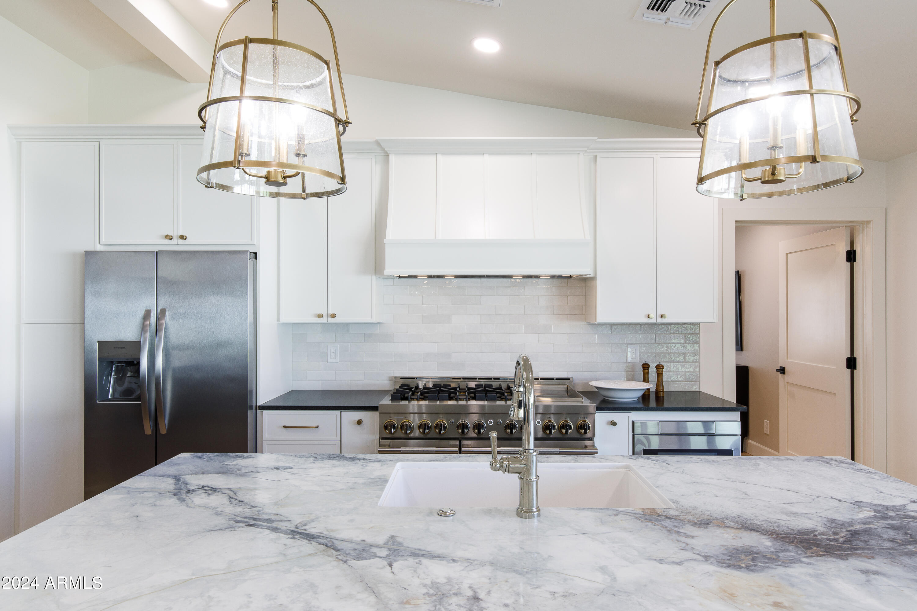 4822 E Flower Street