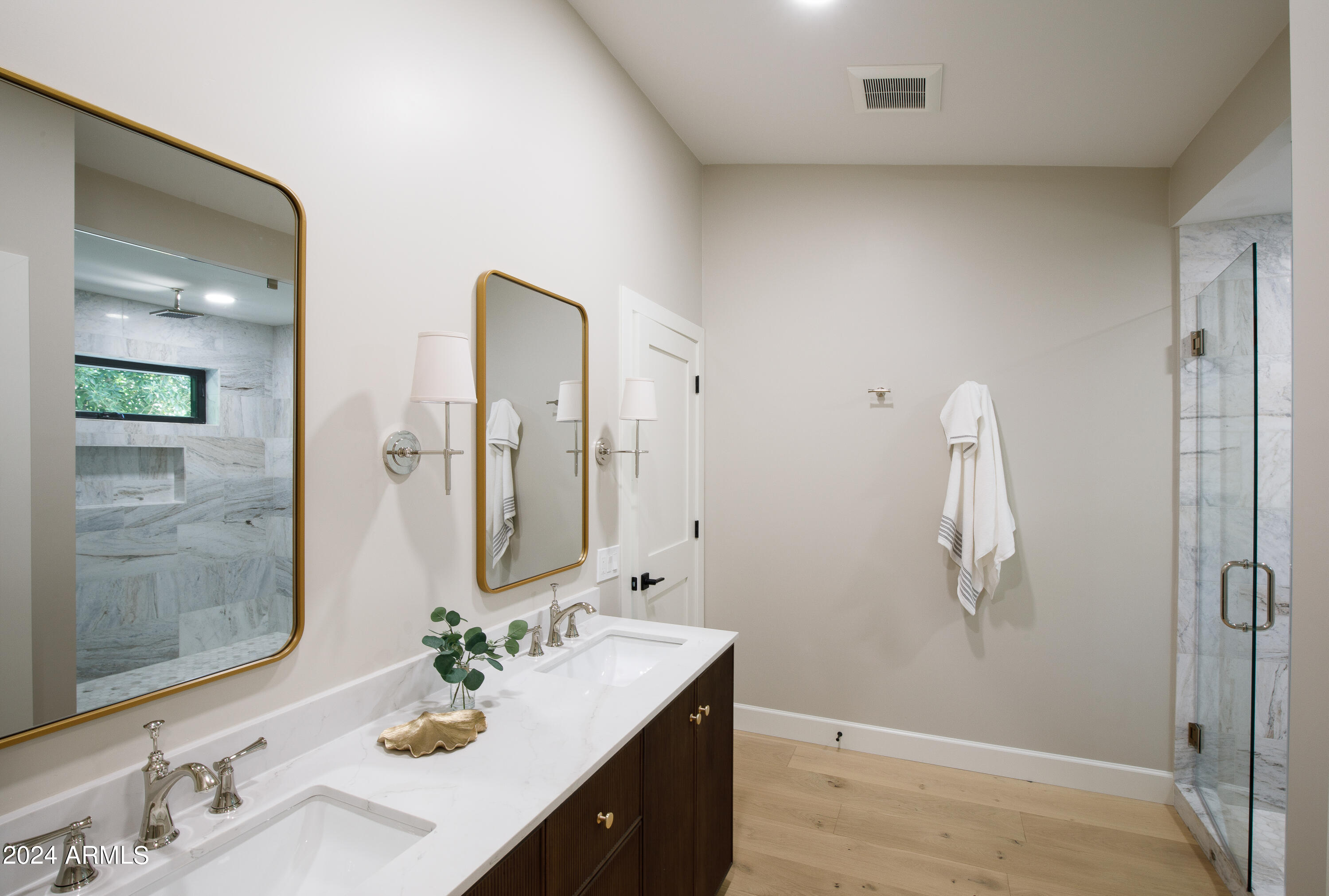 4822 E Flower Street