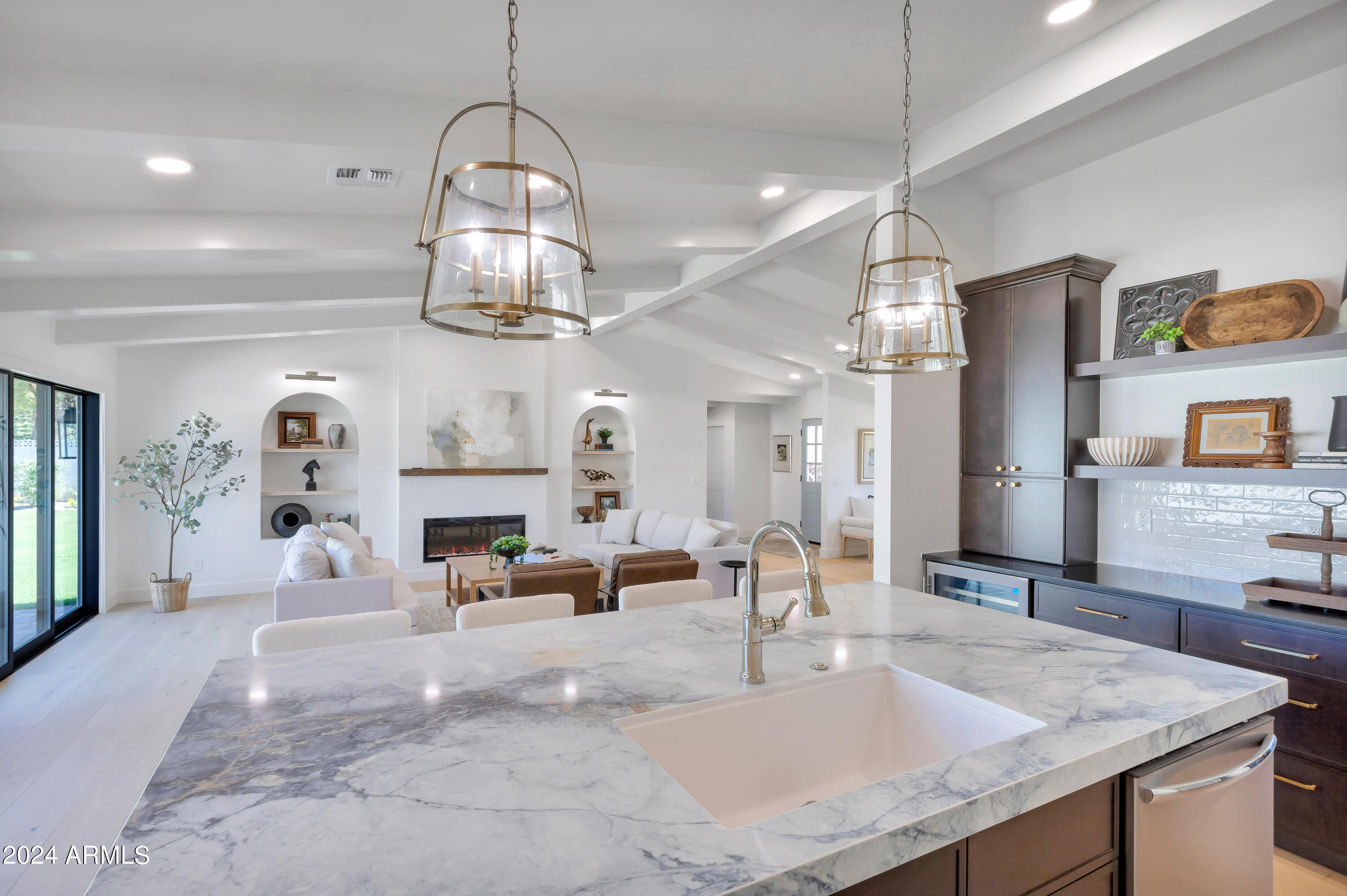 4822 E Flower Street