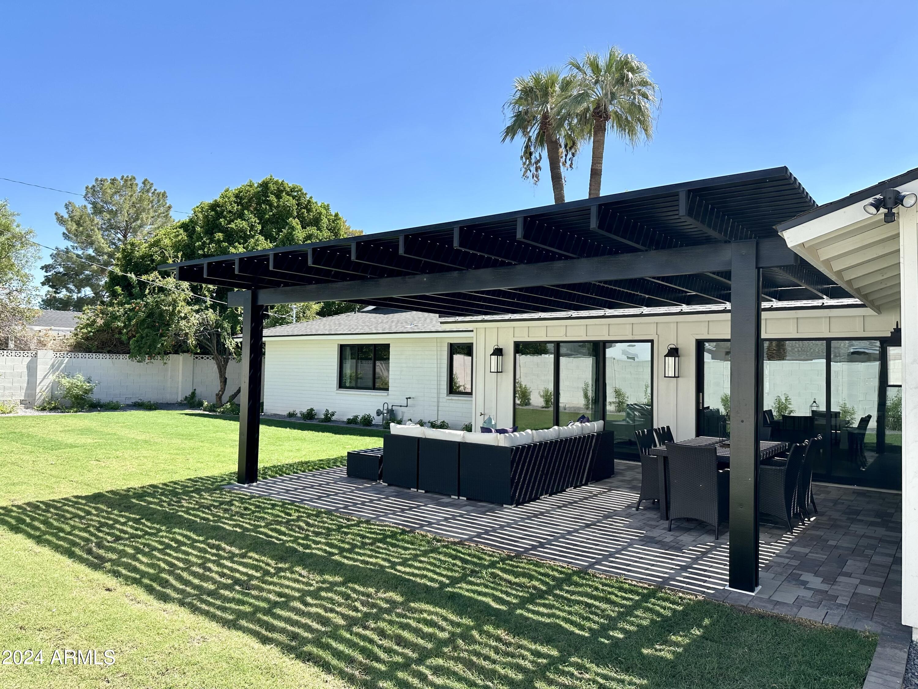 4822 E Flower Street