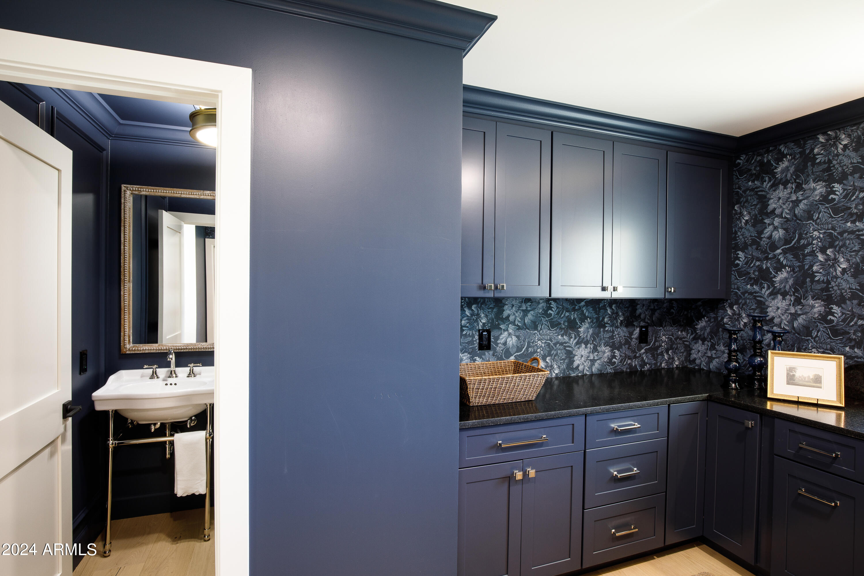 4822 E Flower Street