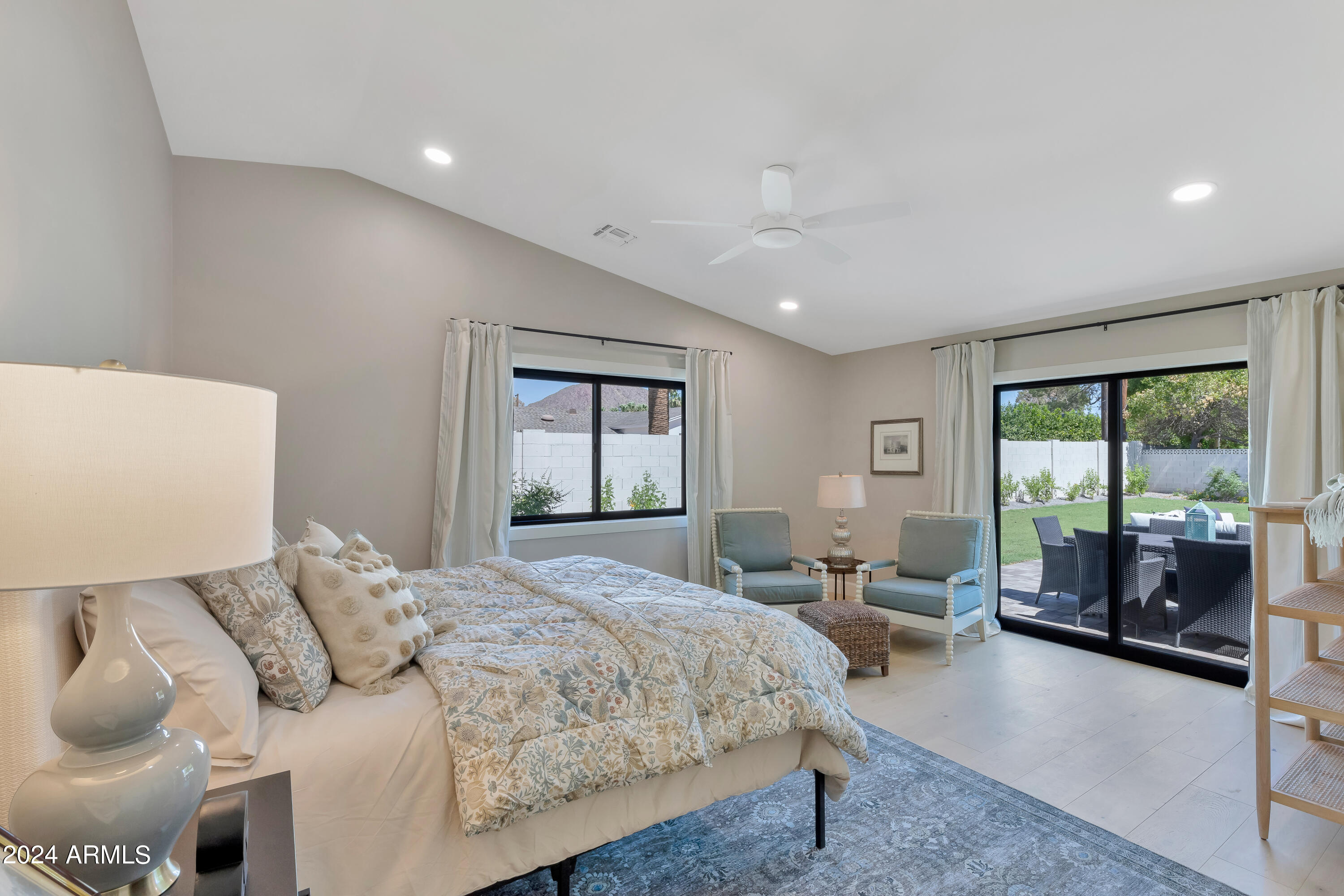 4822 E Flower Street