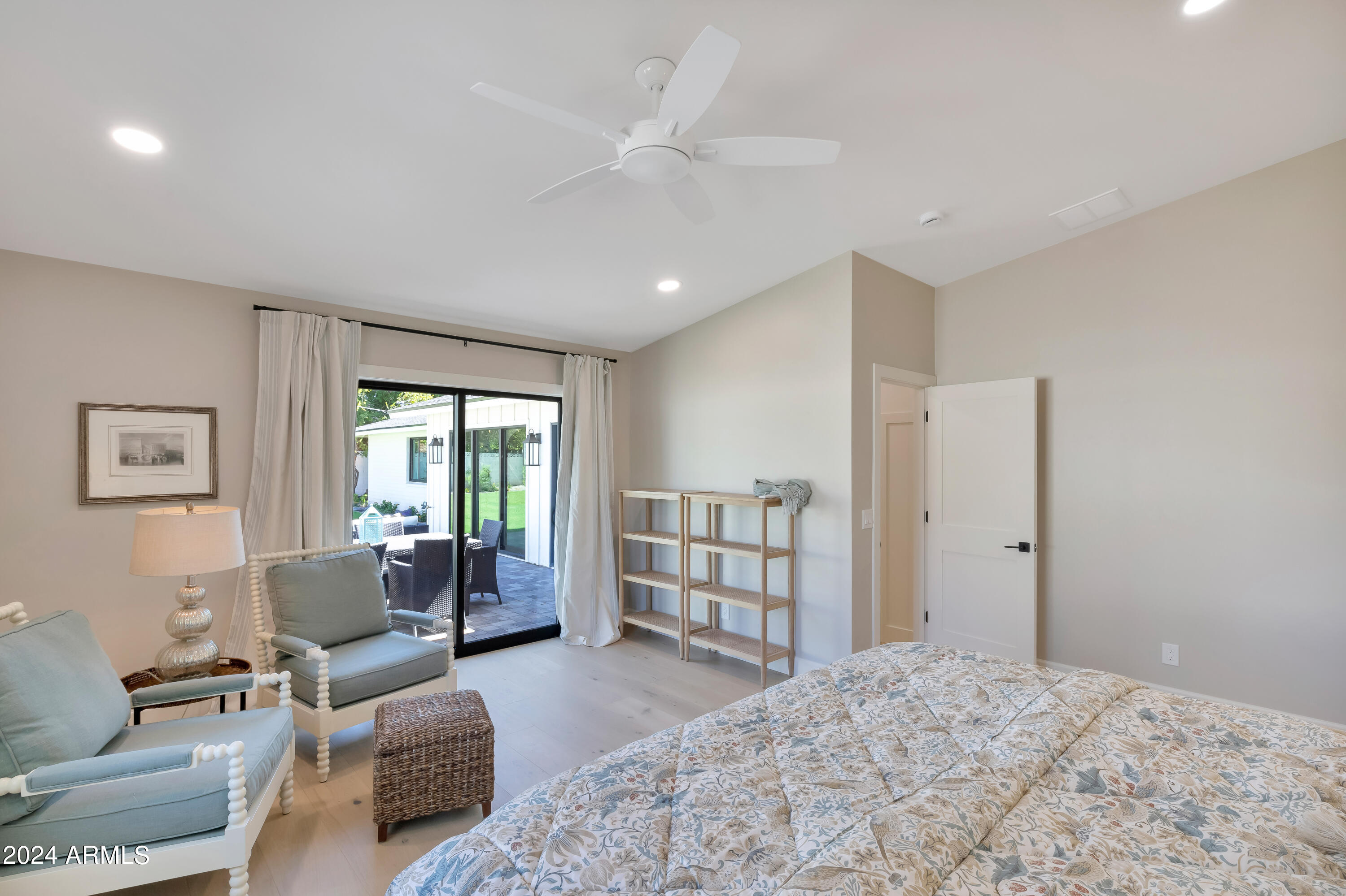 4822 E Flower Street