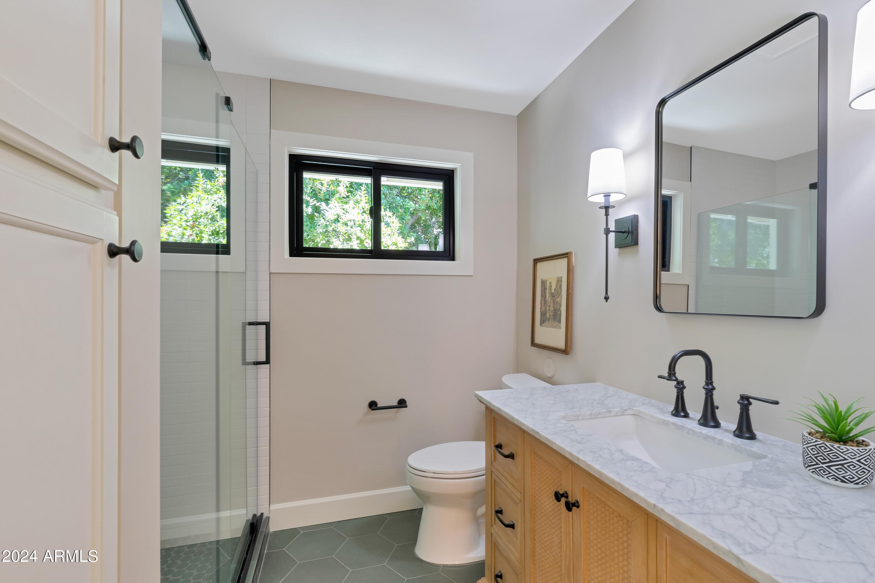 4822 E Flower Street