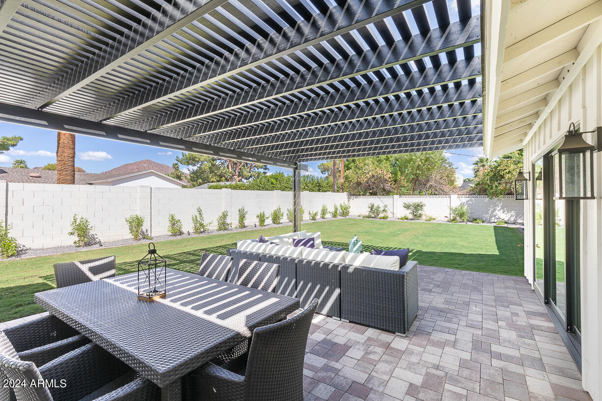 4822 E Flower Street