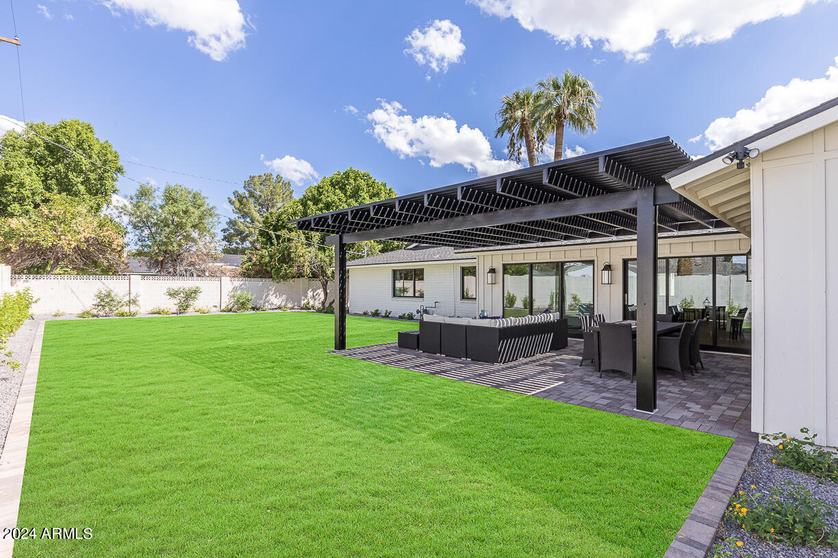 4822 E Flower Street