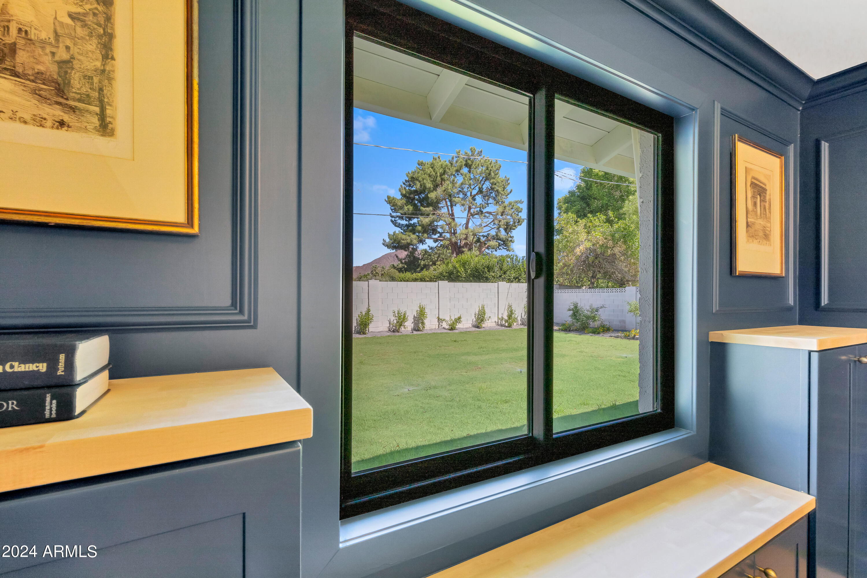 4822 E Flower Street