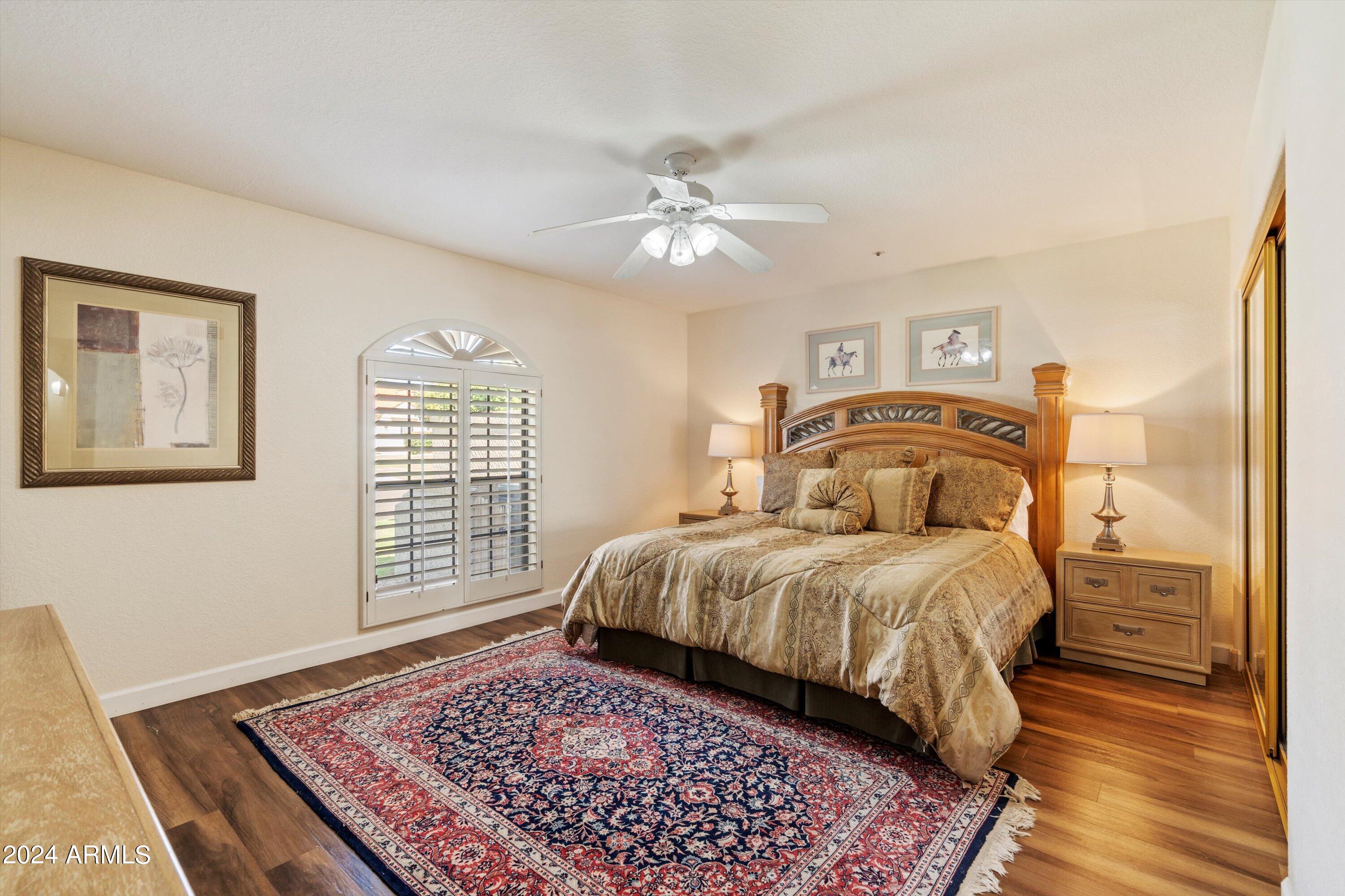 10505 E Cinnabar Avenue