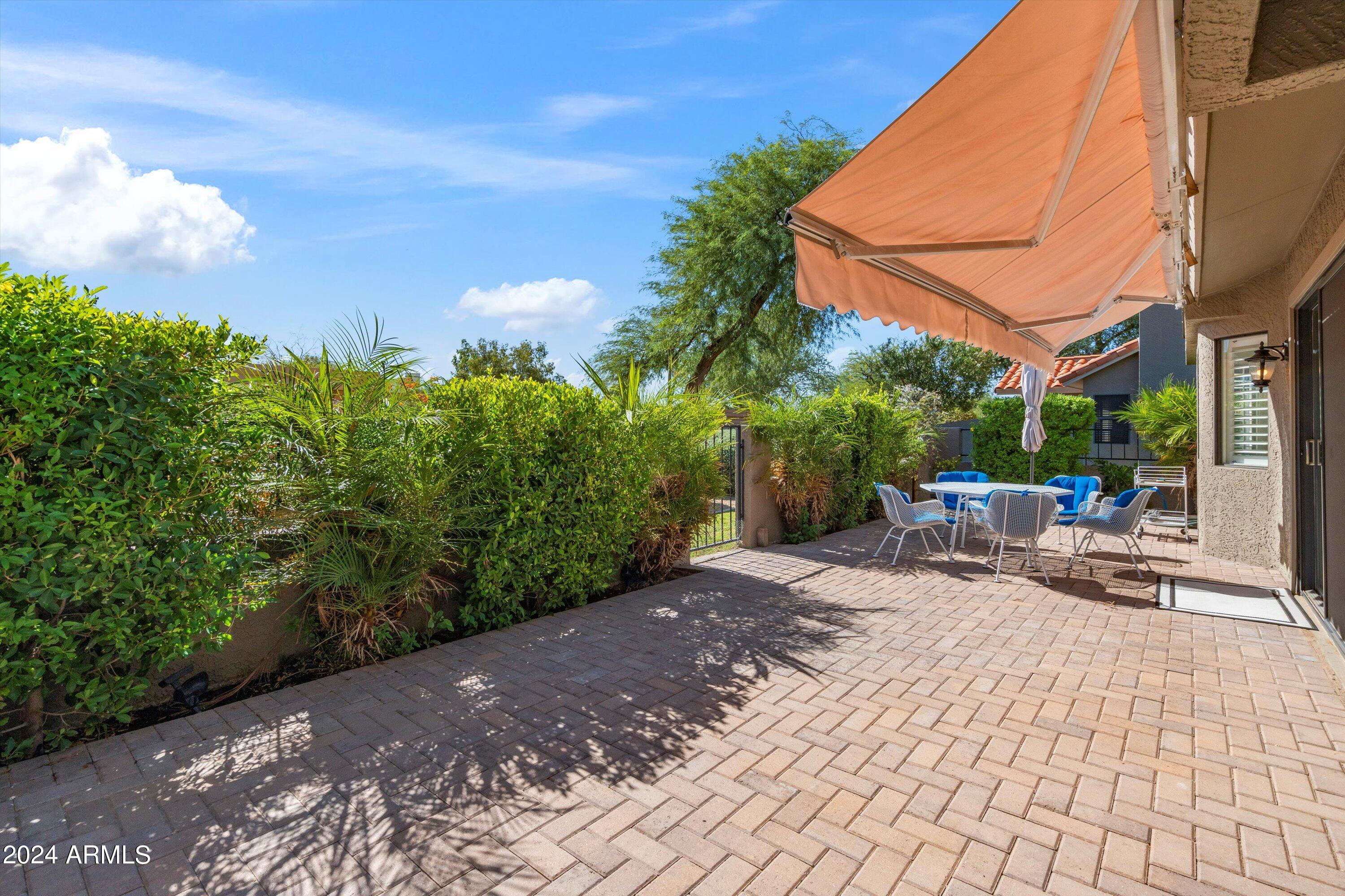 10505 E Cinnabar Avenue