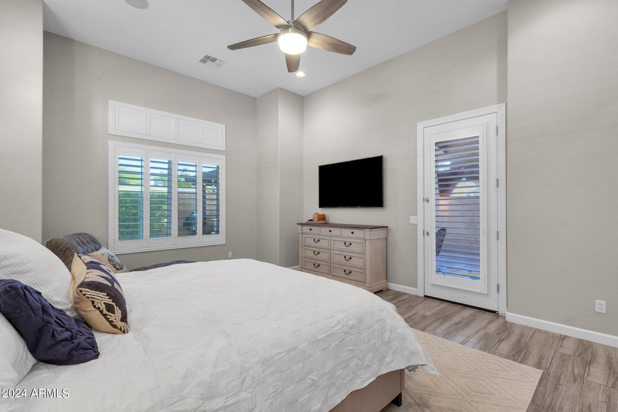 4501 E FOUNTAIN Street