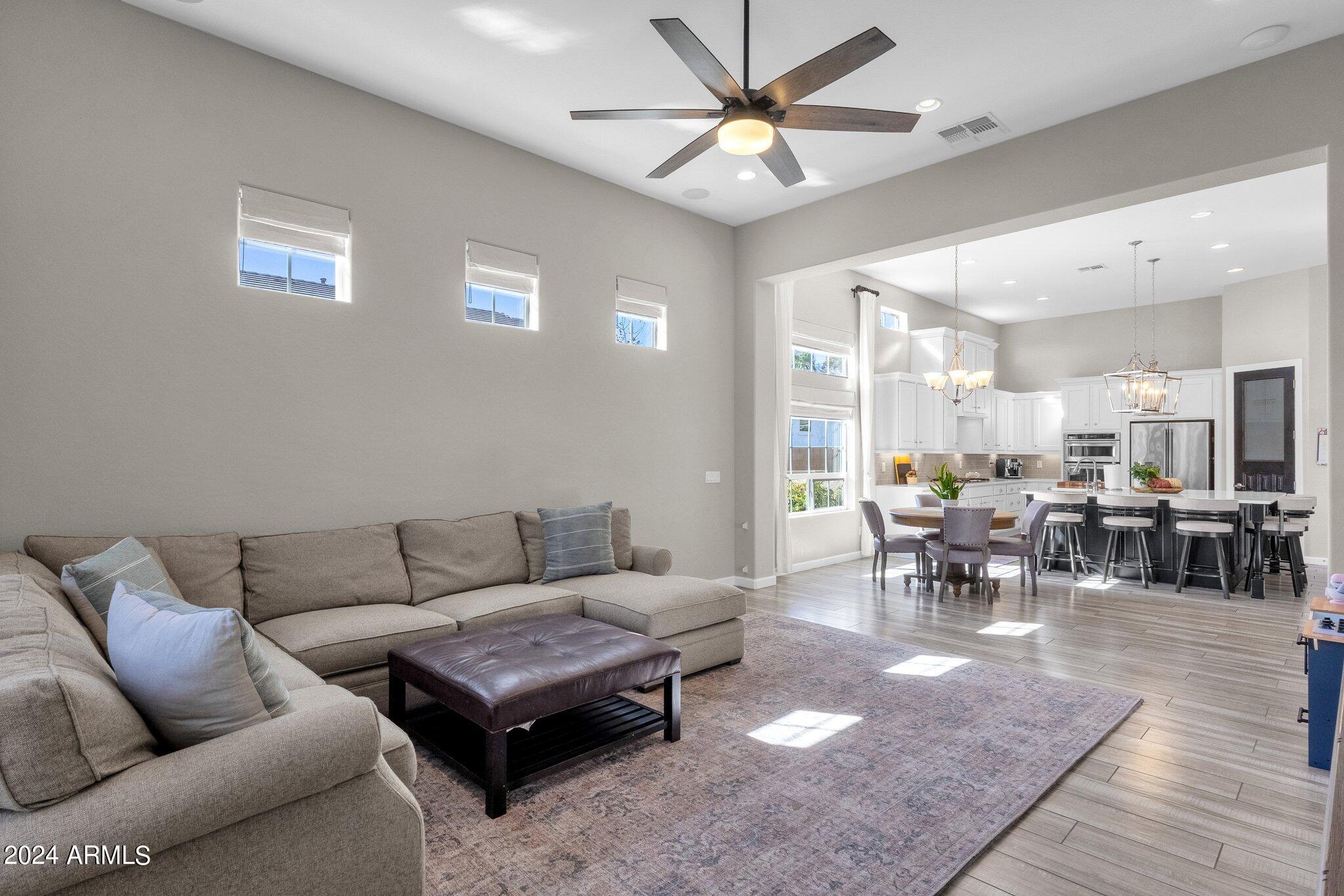 4501 E FOUNTAIN Street