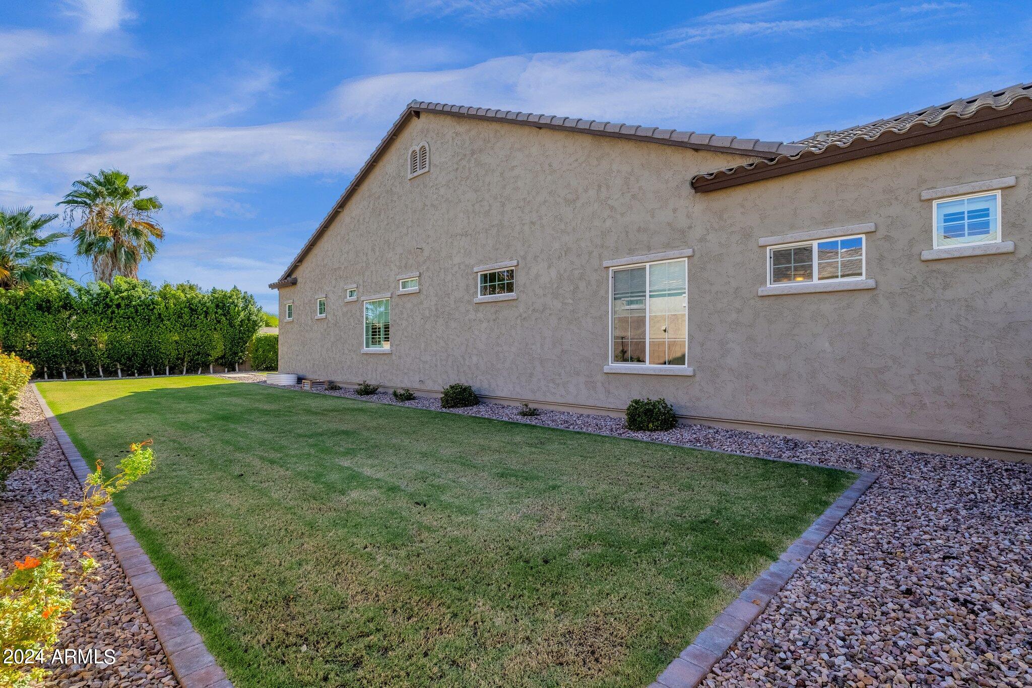 4501 E FOUNTAIN Street