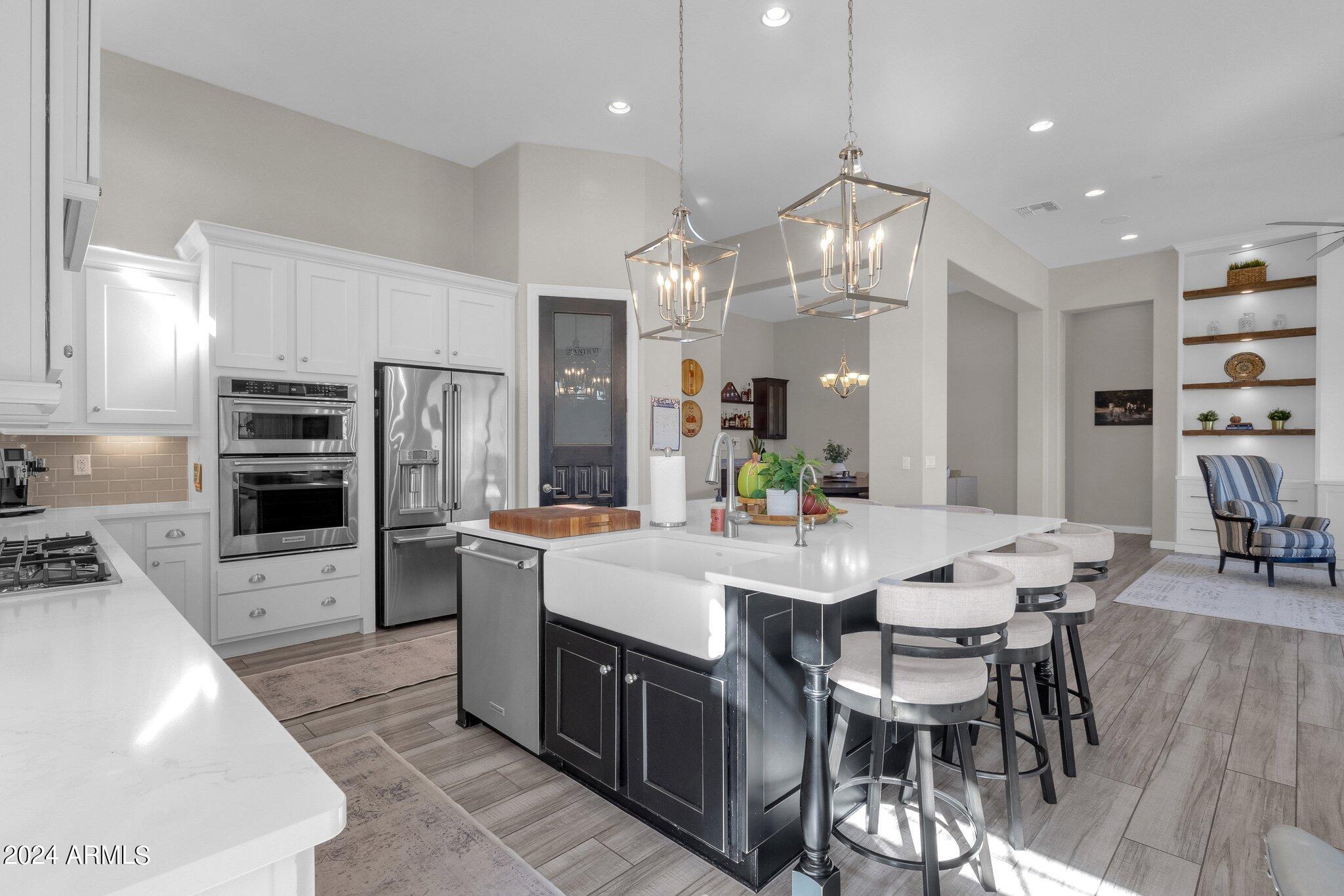 4501 E FOUNTAIN Street