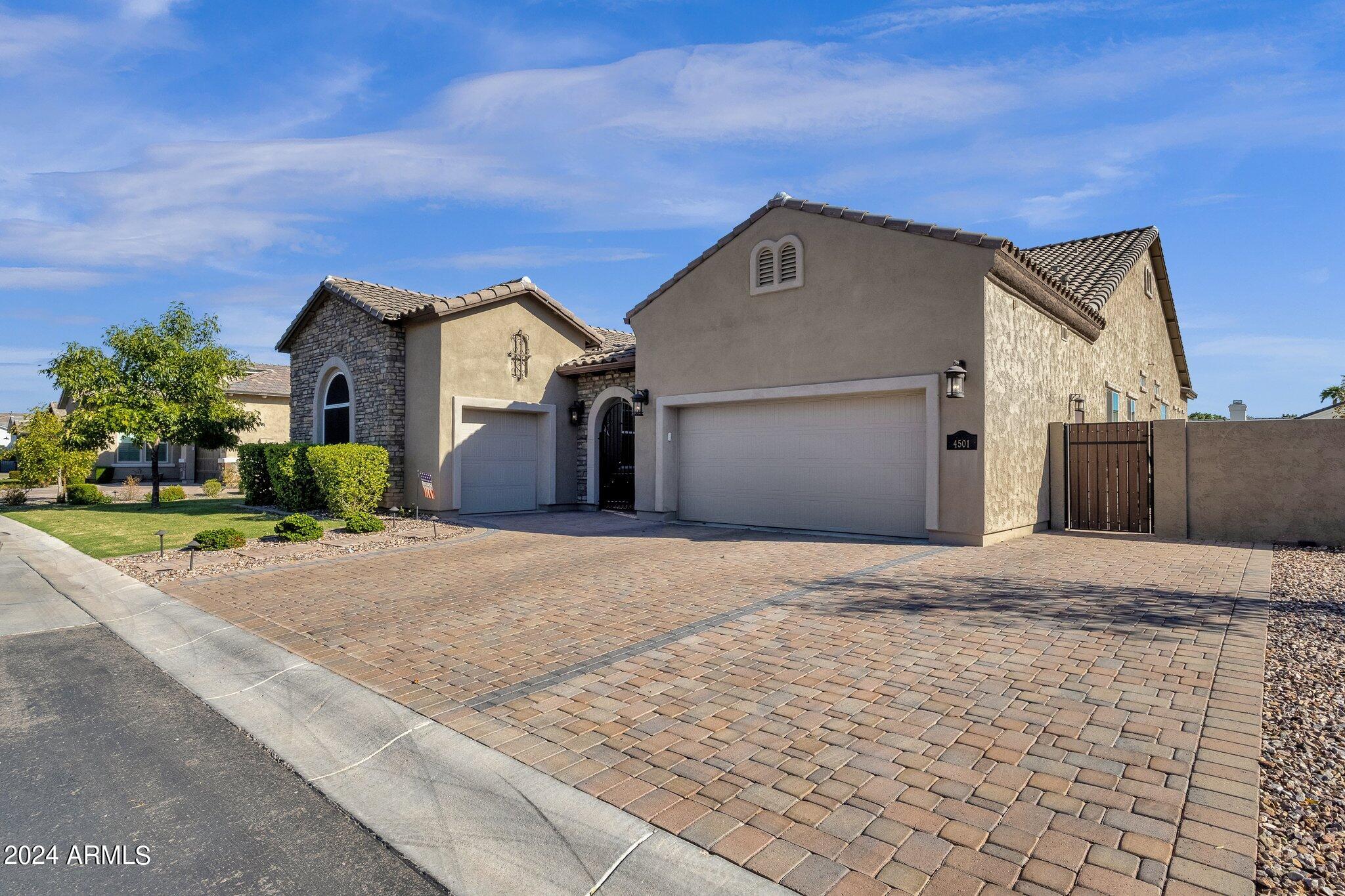 4501 E FOUNTAIN Street