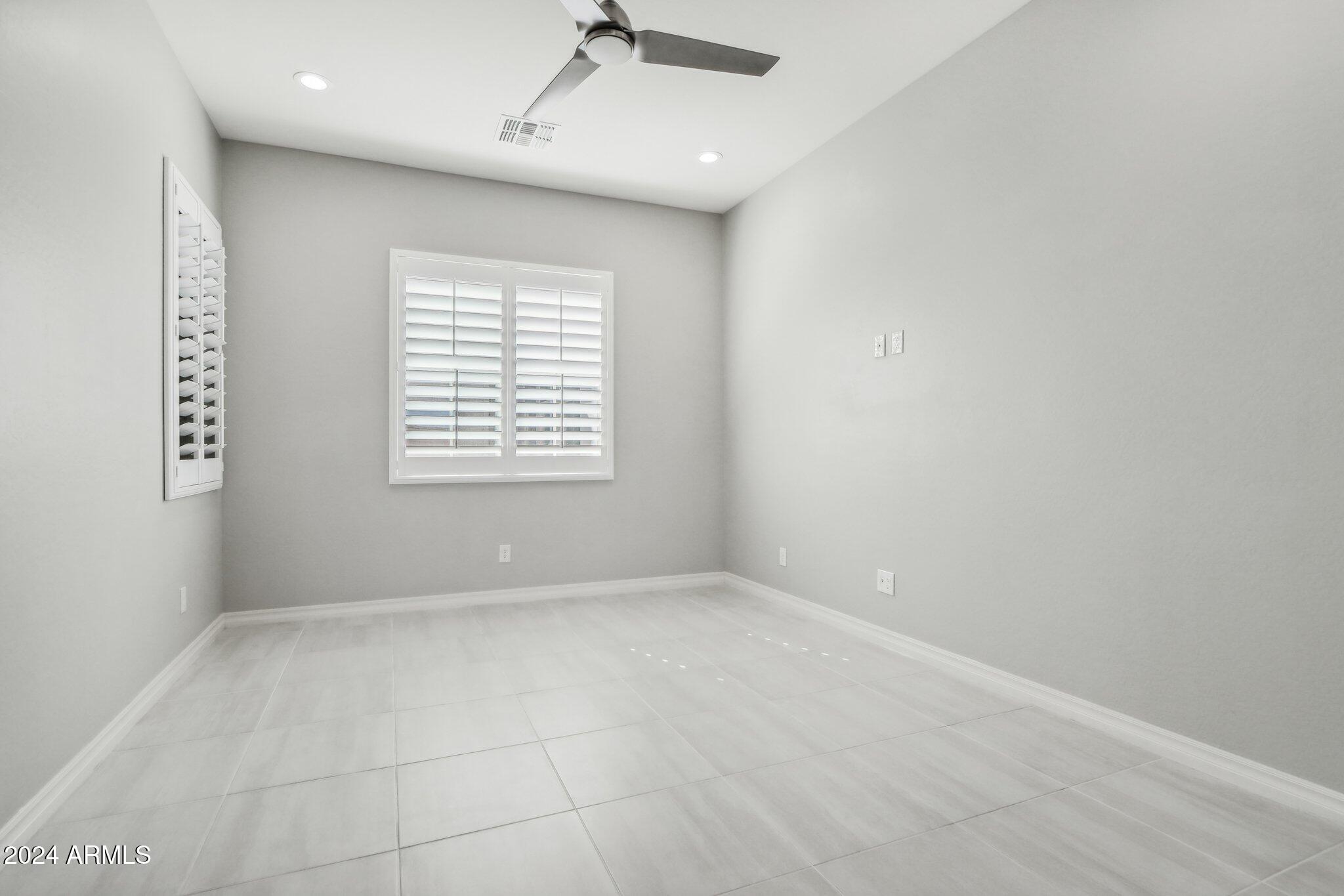 4448 E SKOUSEN Street