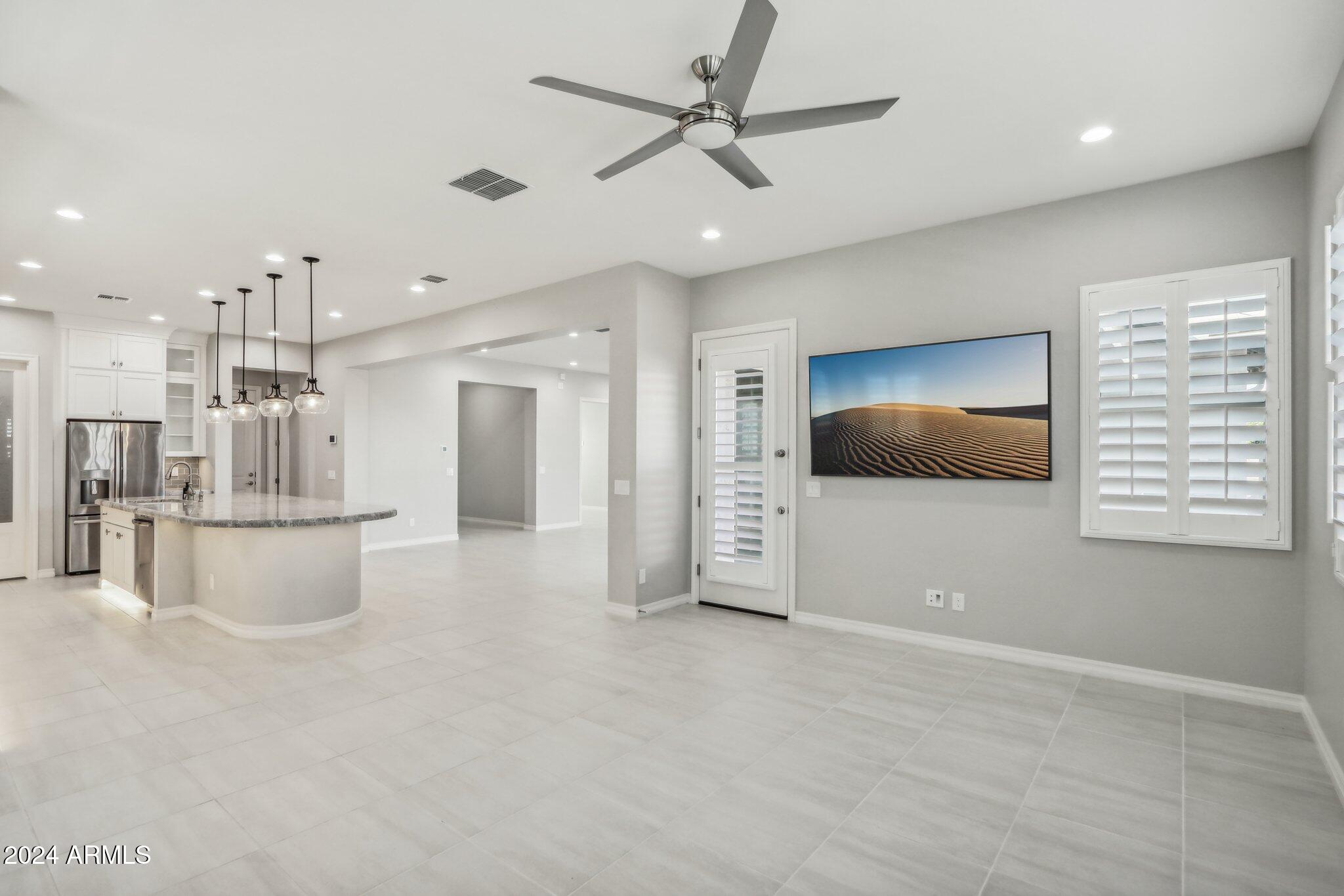 4448 E SKOUSEN Street