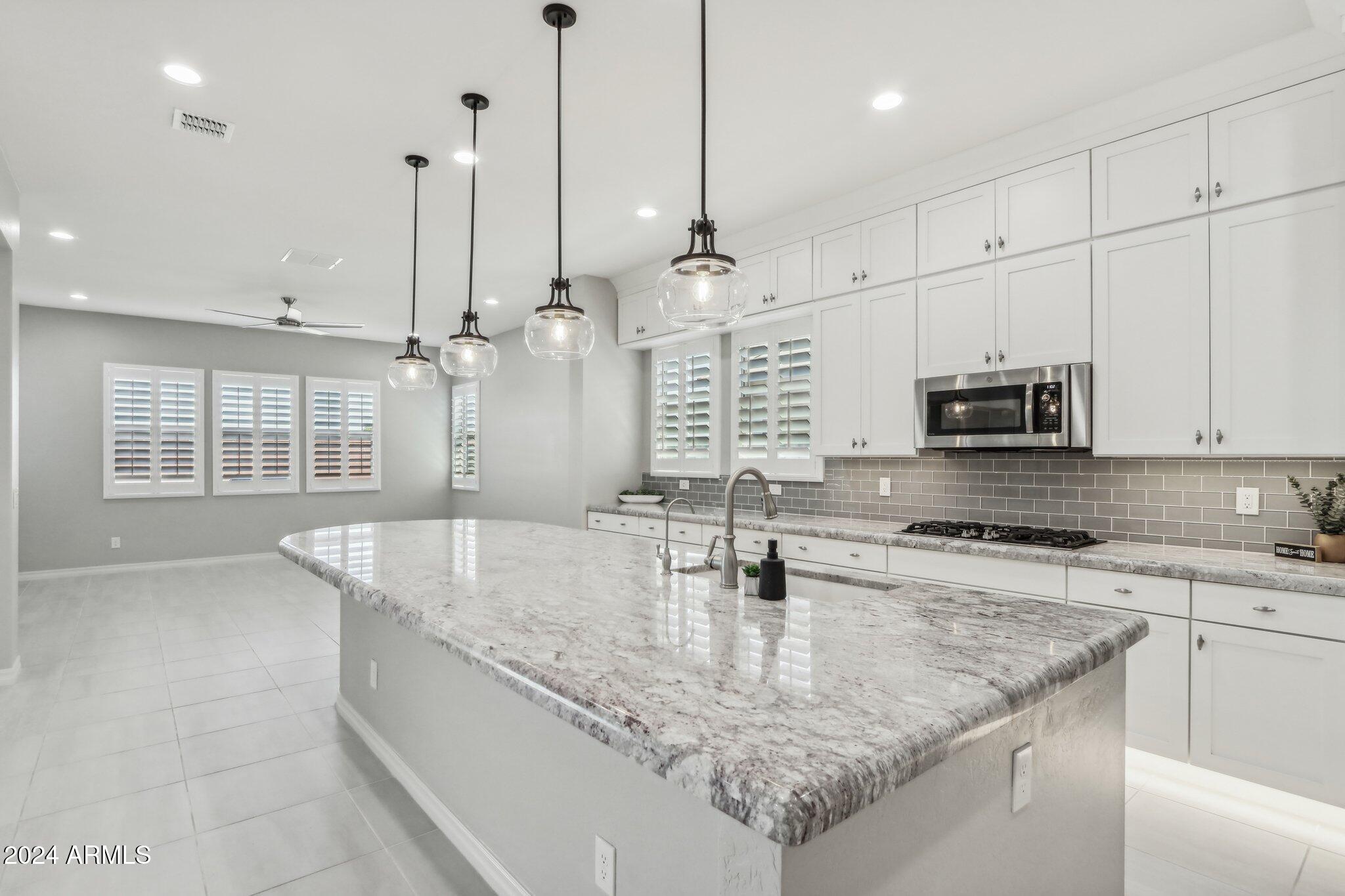 4448 E SKOUSEN Street