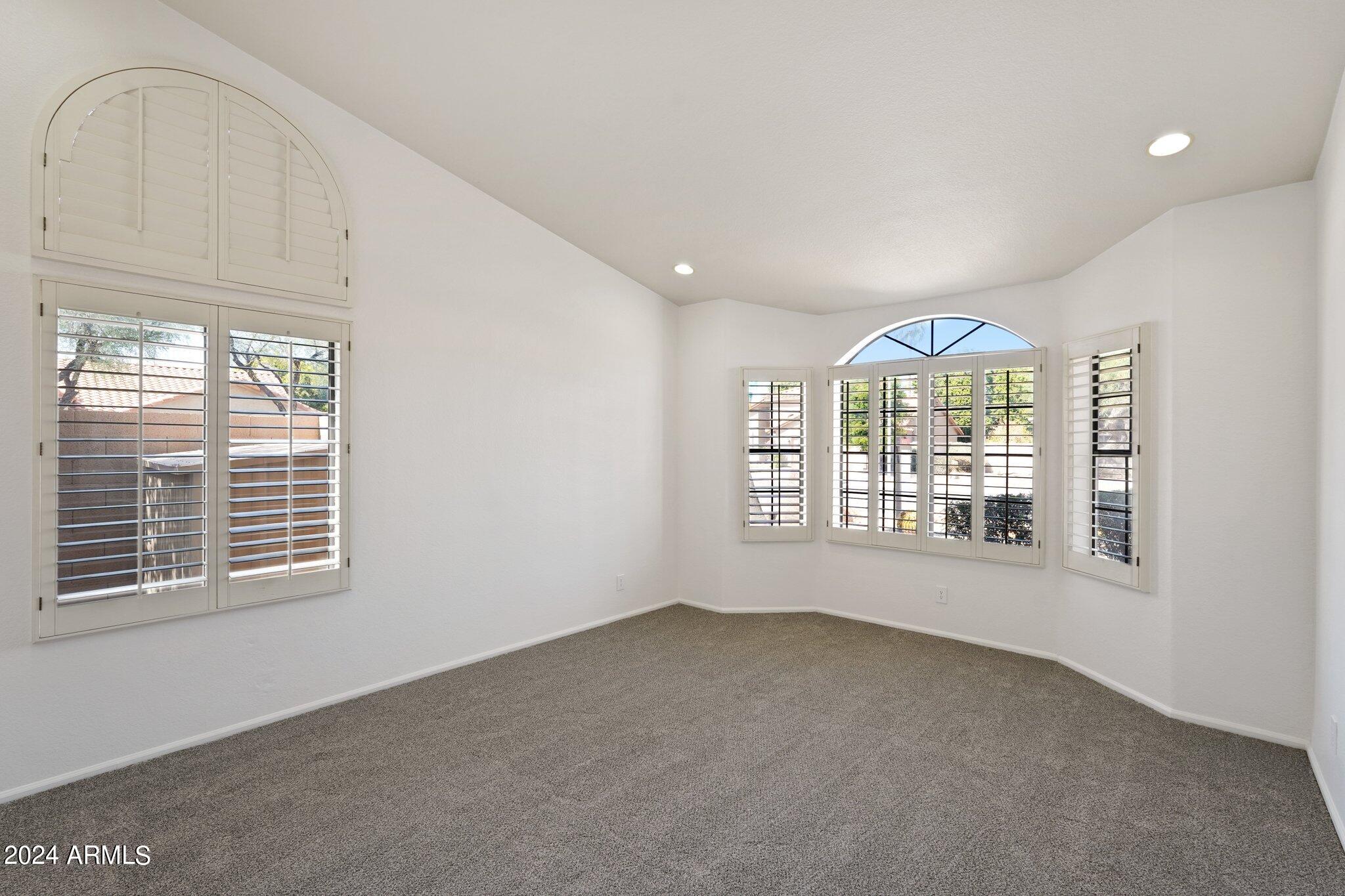 419 W STACEY Lane