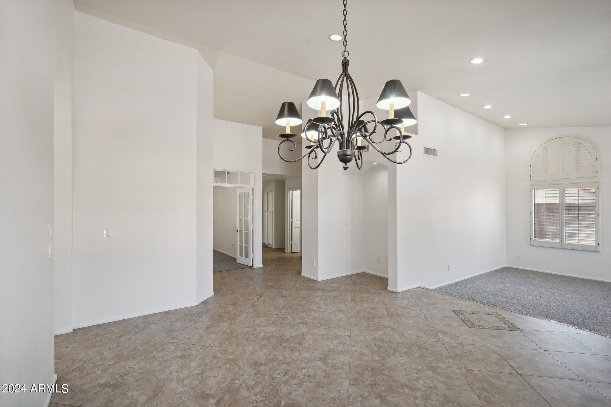 419 W STACEY Lane