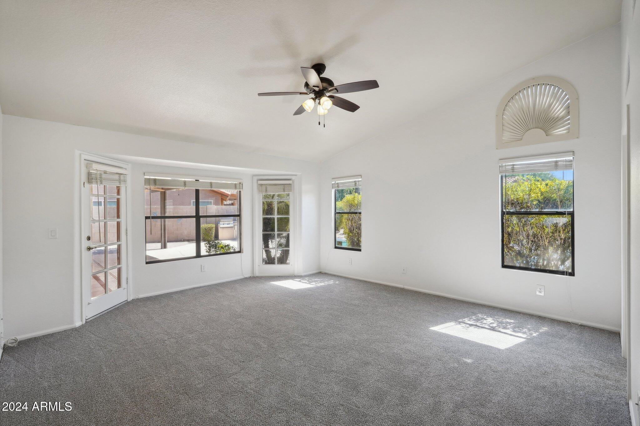 419 W STACEY Lane