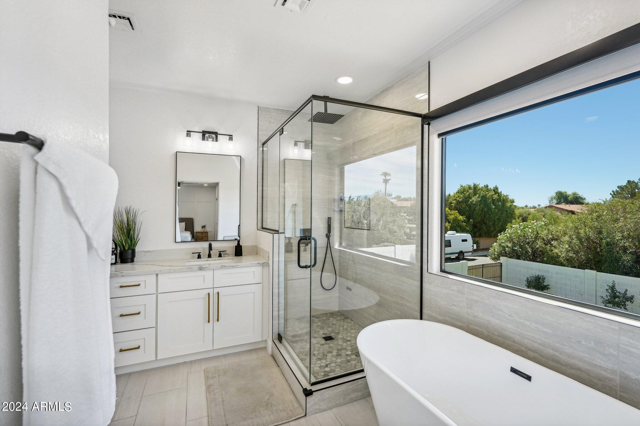 5347 E MICHELLE Drive