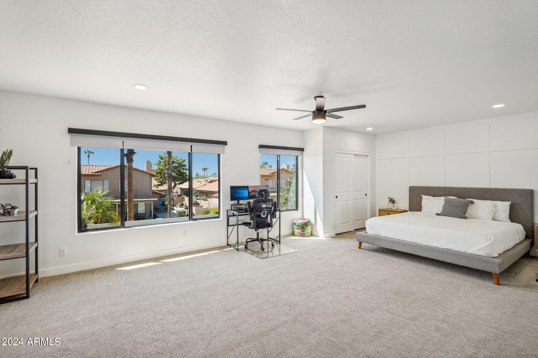 5347 E MICHELLE Drive