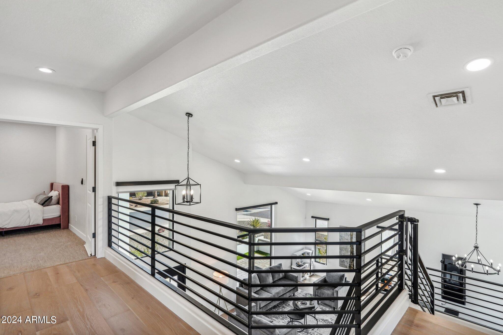 5347 E MICHELLE Drive