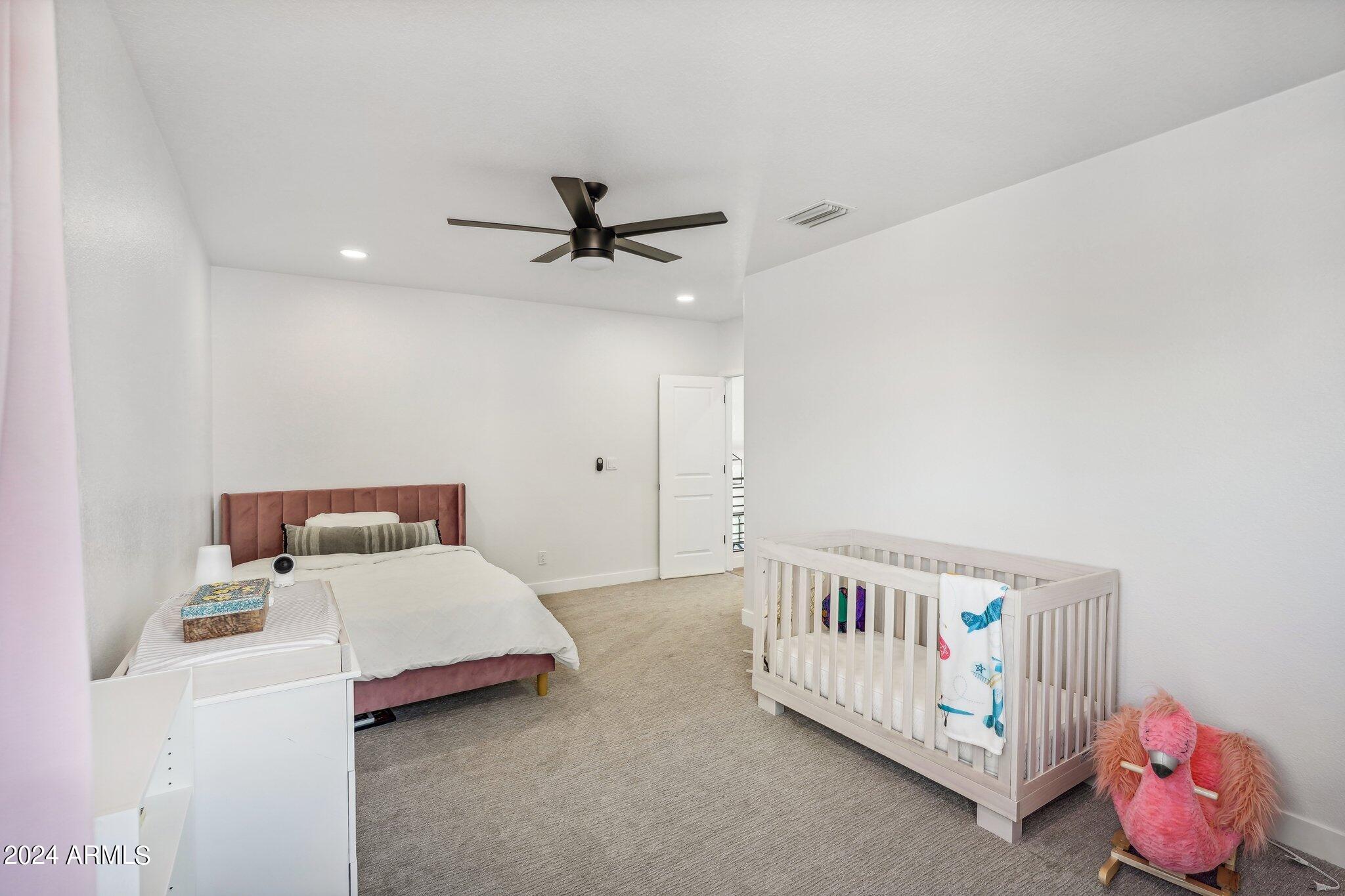 5347 E MICHELLE Drive