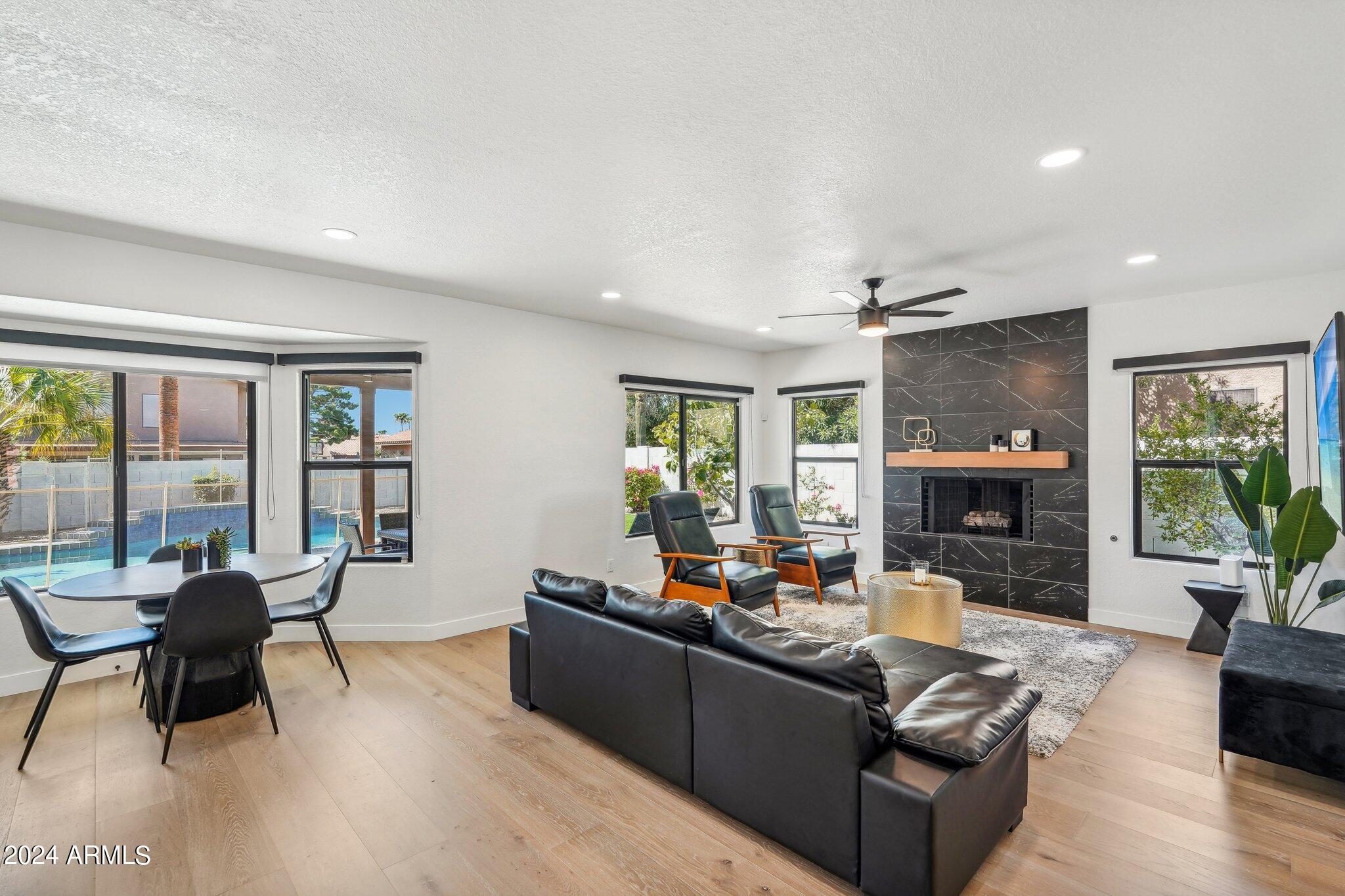 5347 E MICHELLE Drive