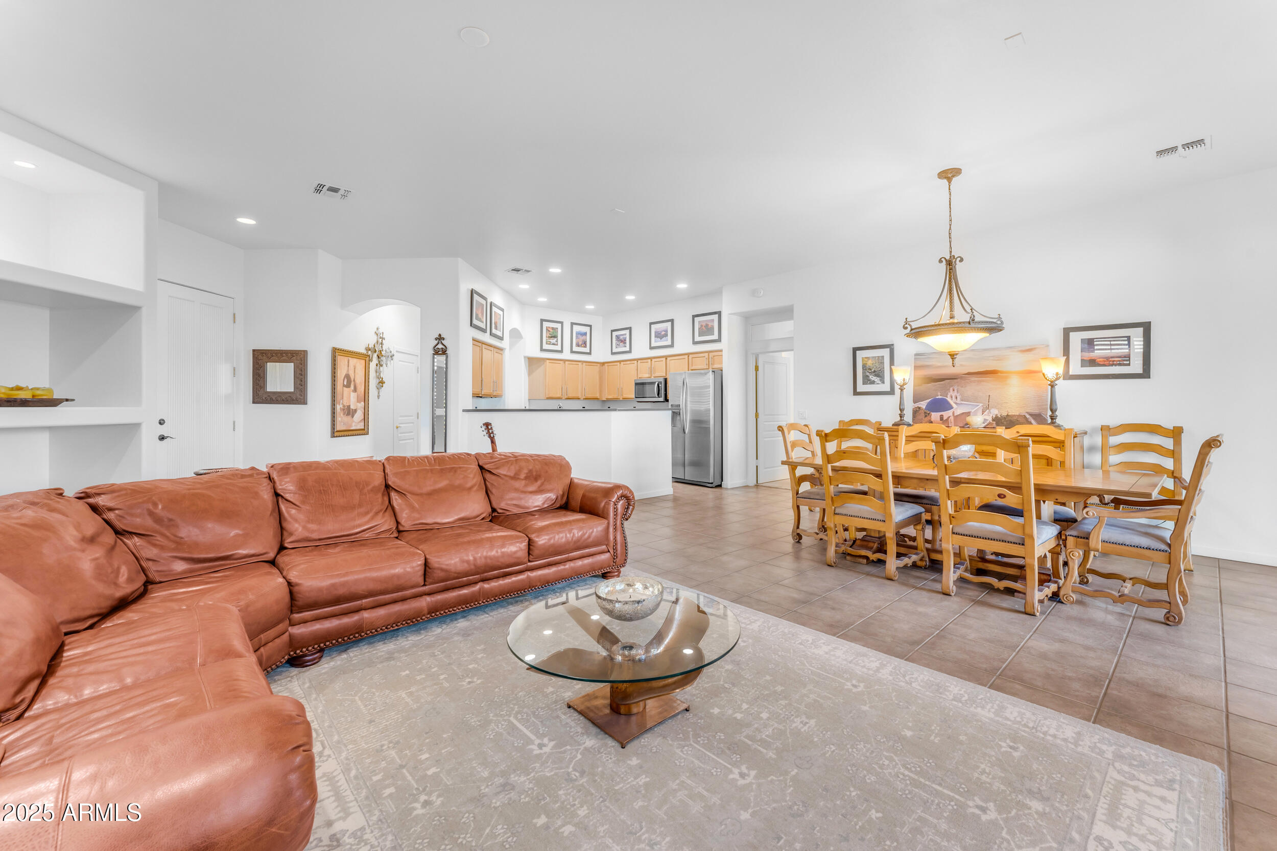 2012 E VALENCIA Drive