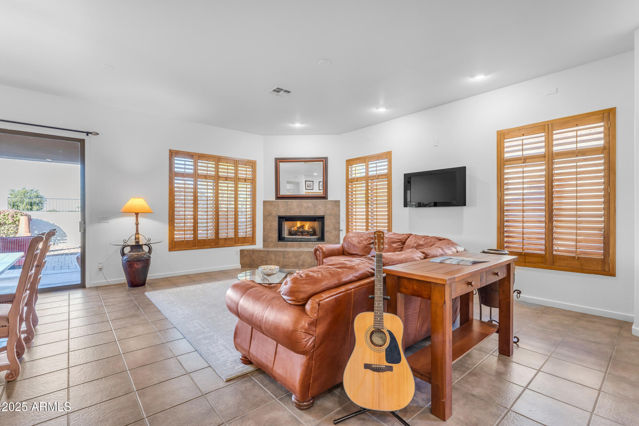 2012 E VALENCIA Drive