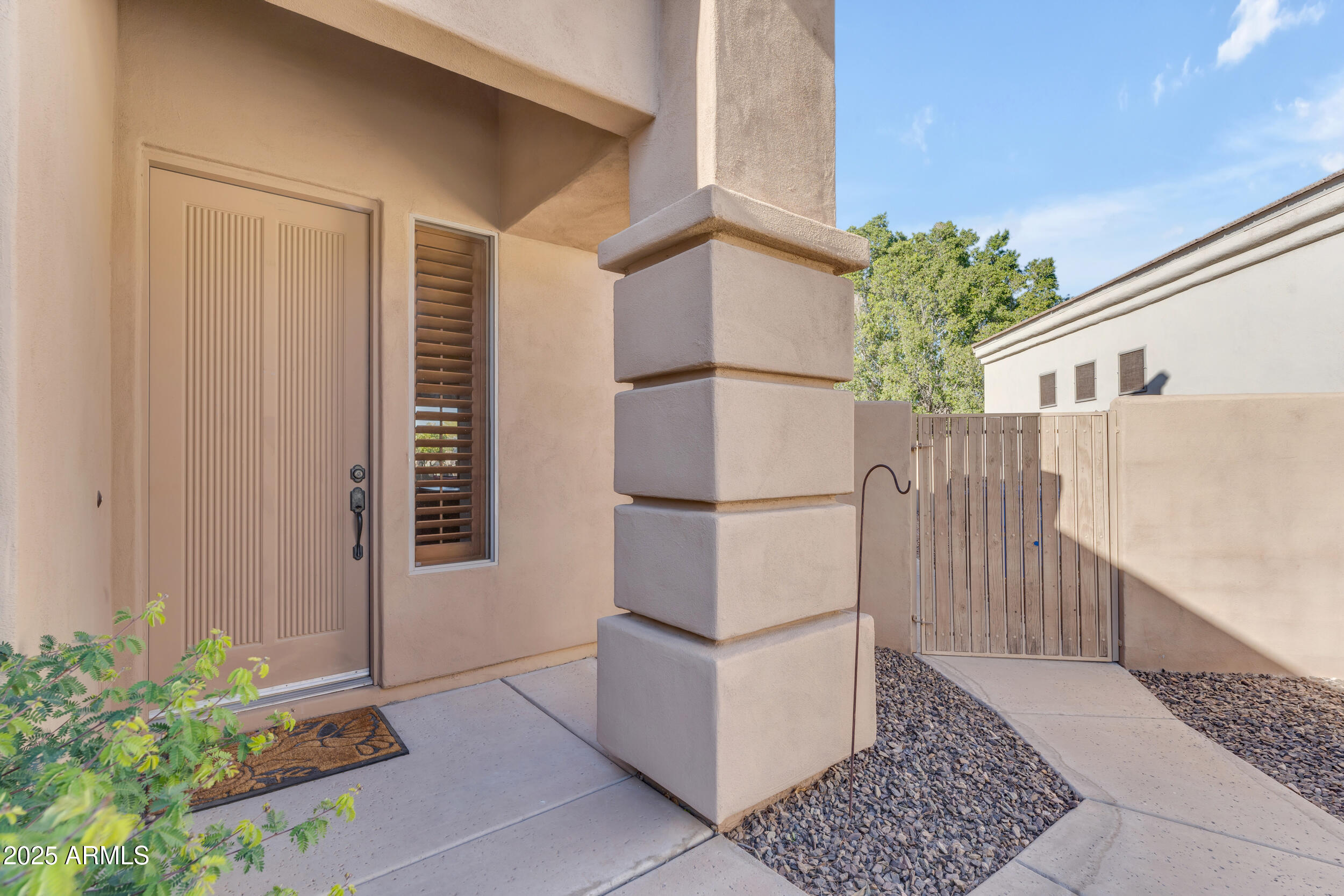 2012 E VALENCIA Drive