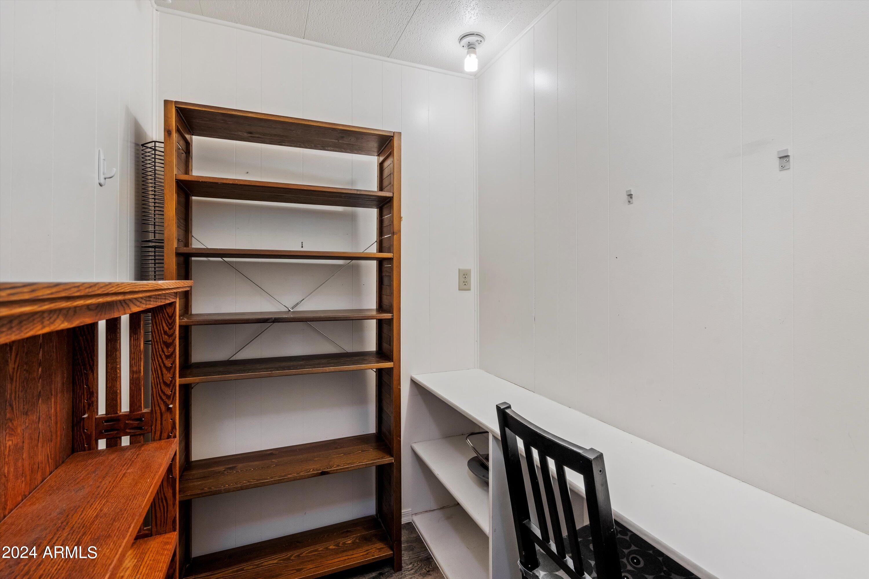 4065 E University Drive # 256