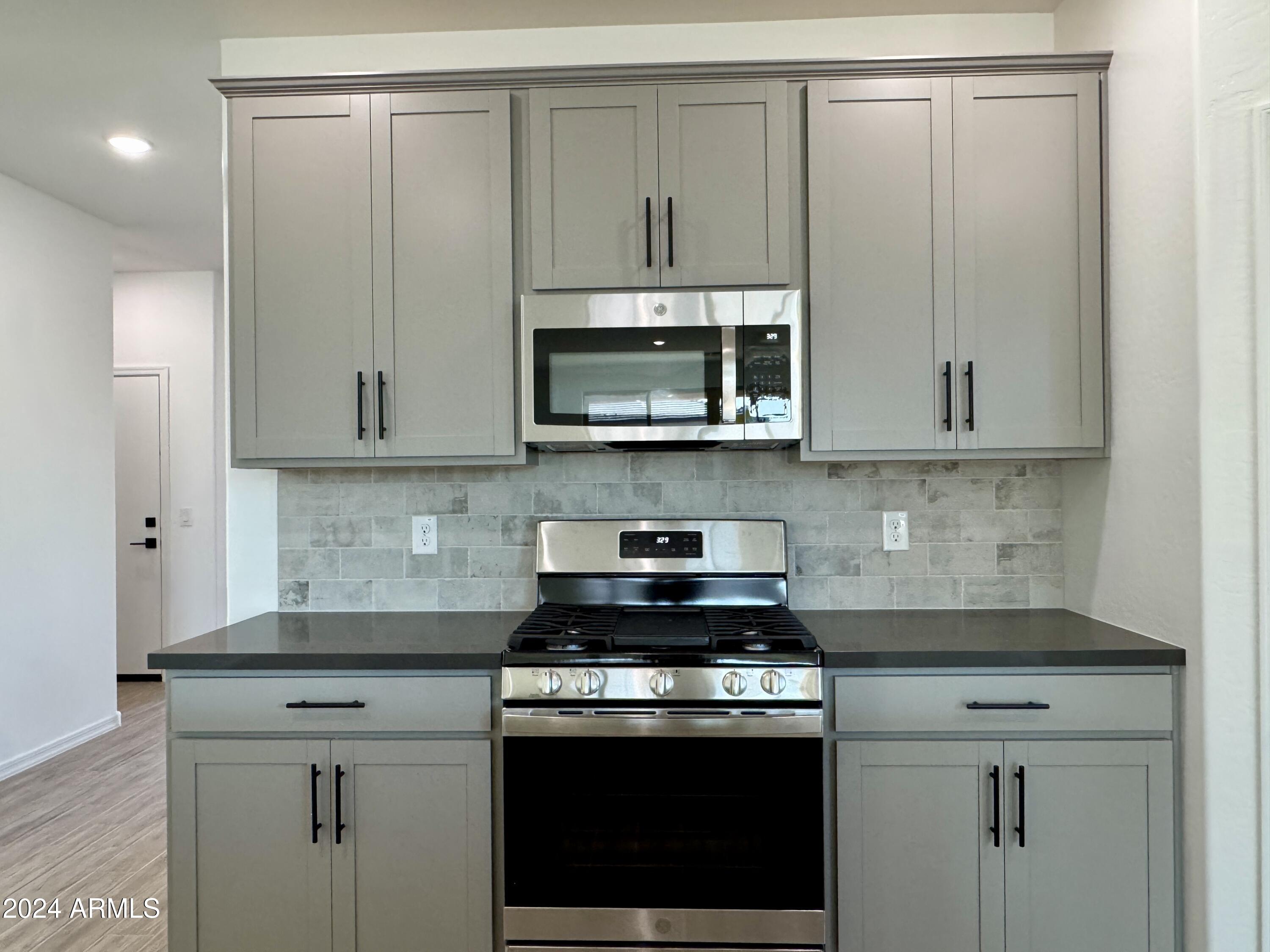 5541 W SUMMERSIDE Road