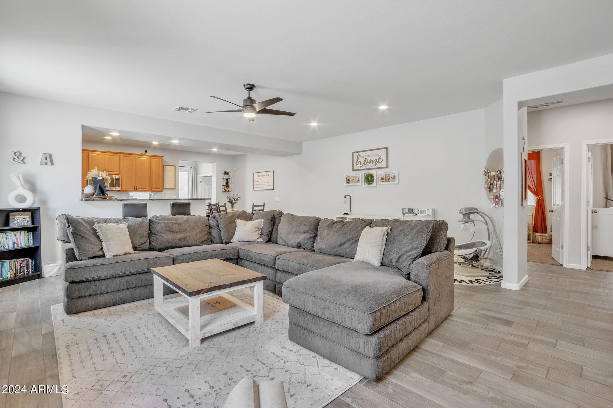 7543 W QUAIL TRACK Drive