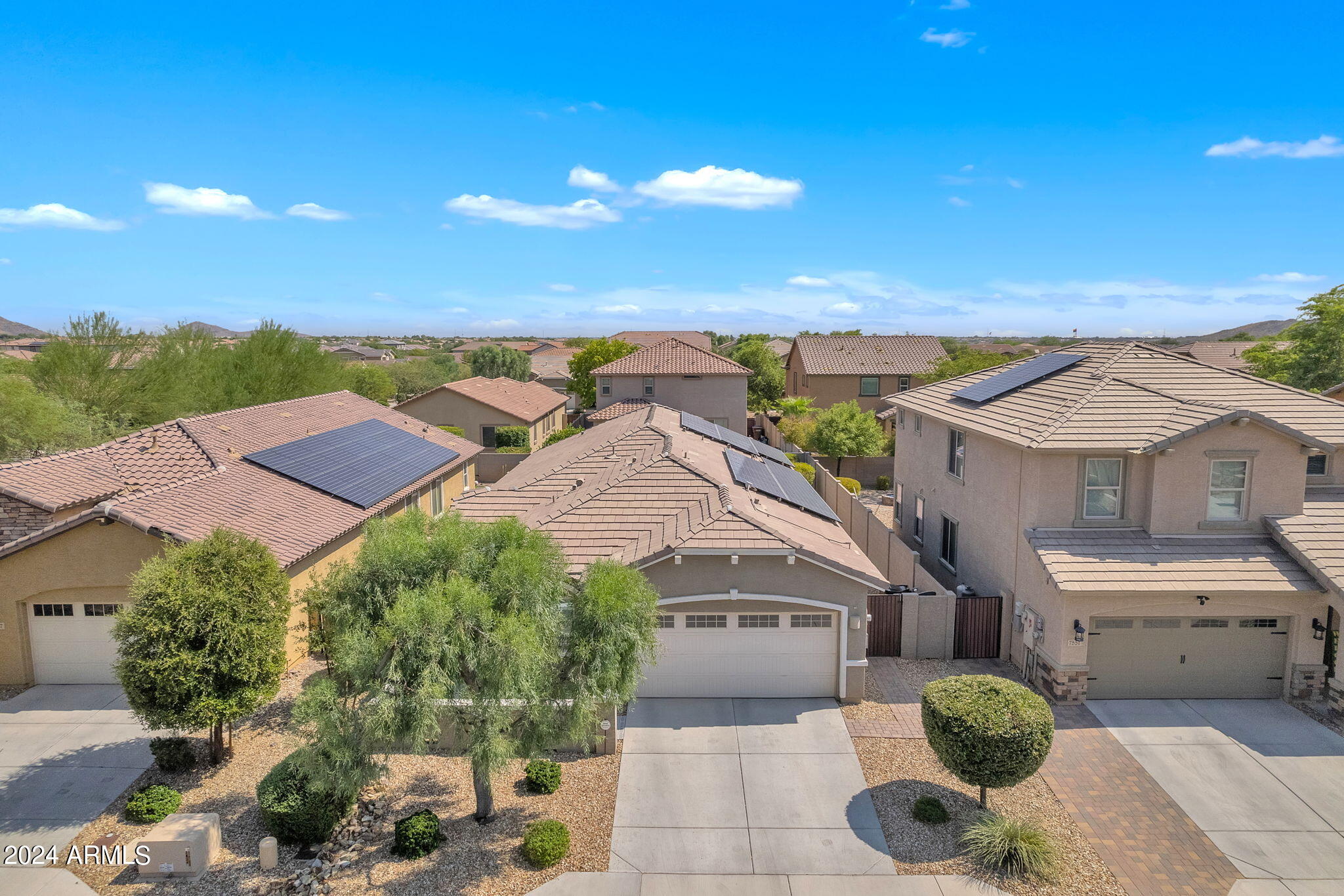 7543 W QUAIL TRACK Drive