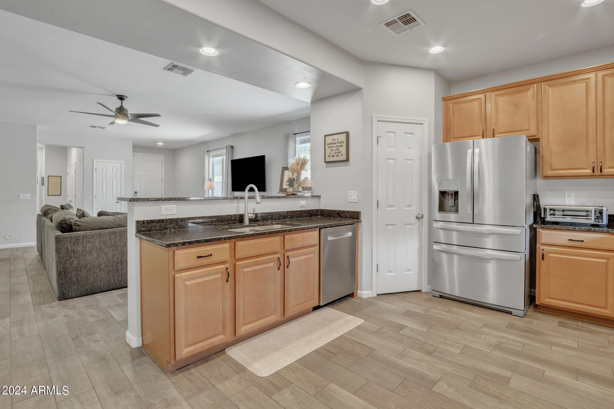 7543 W QUAIL TRACK Drive