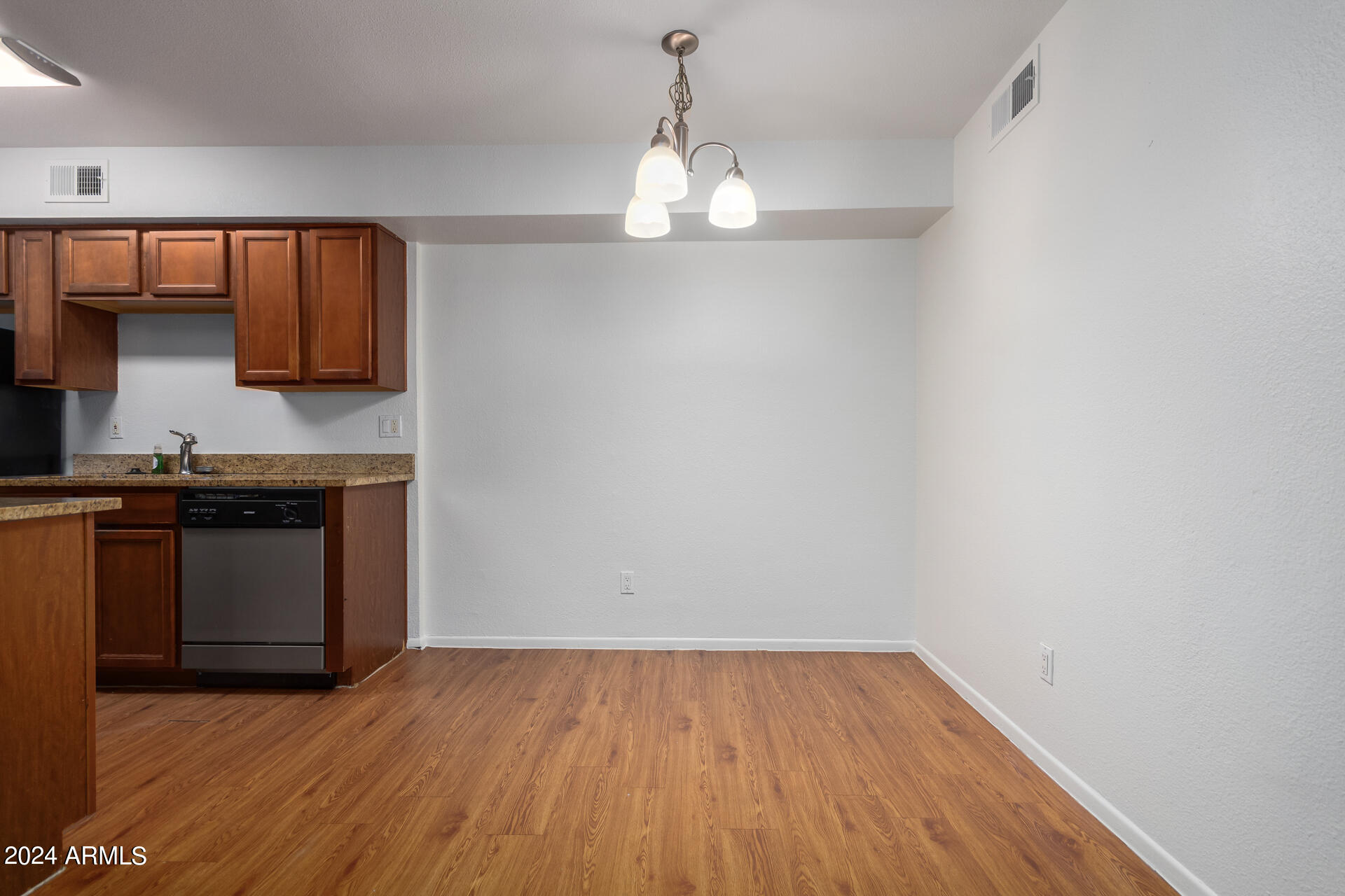 2625 E INDIAN SCHOOL Road # 140